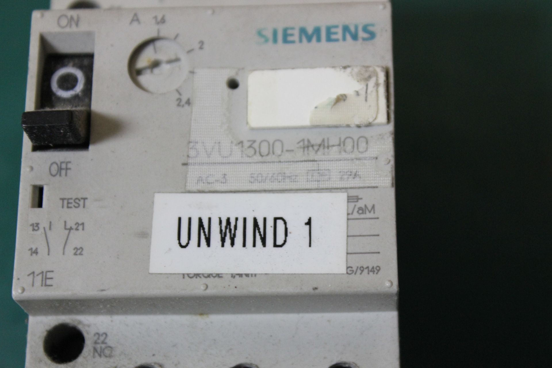 LOT OF SIEMENS AUXILIARY MOTOR STARTERS - Image 4 of 6