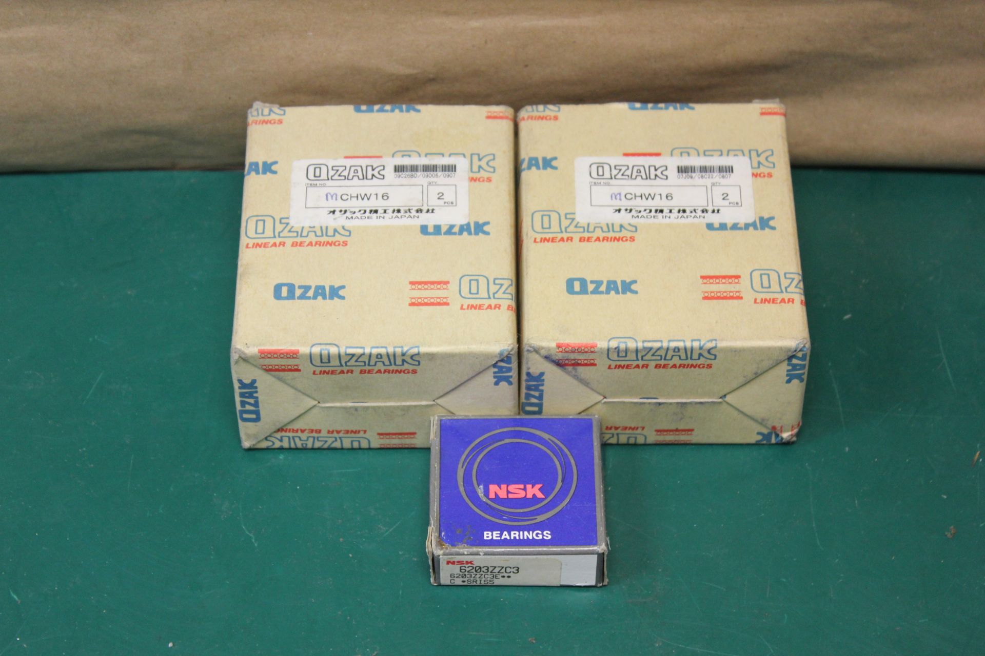 LOT OF OZAK LINEAR BEARINGSMCHW16 AND 6203ZZC3LOC:AS1-1-B2-19"