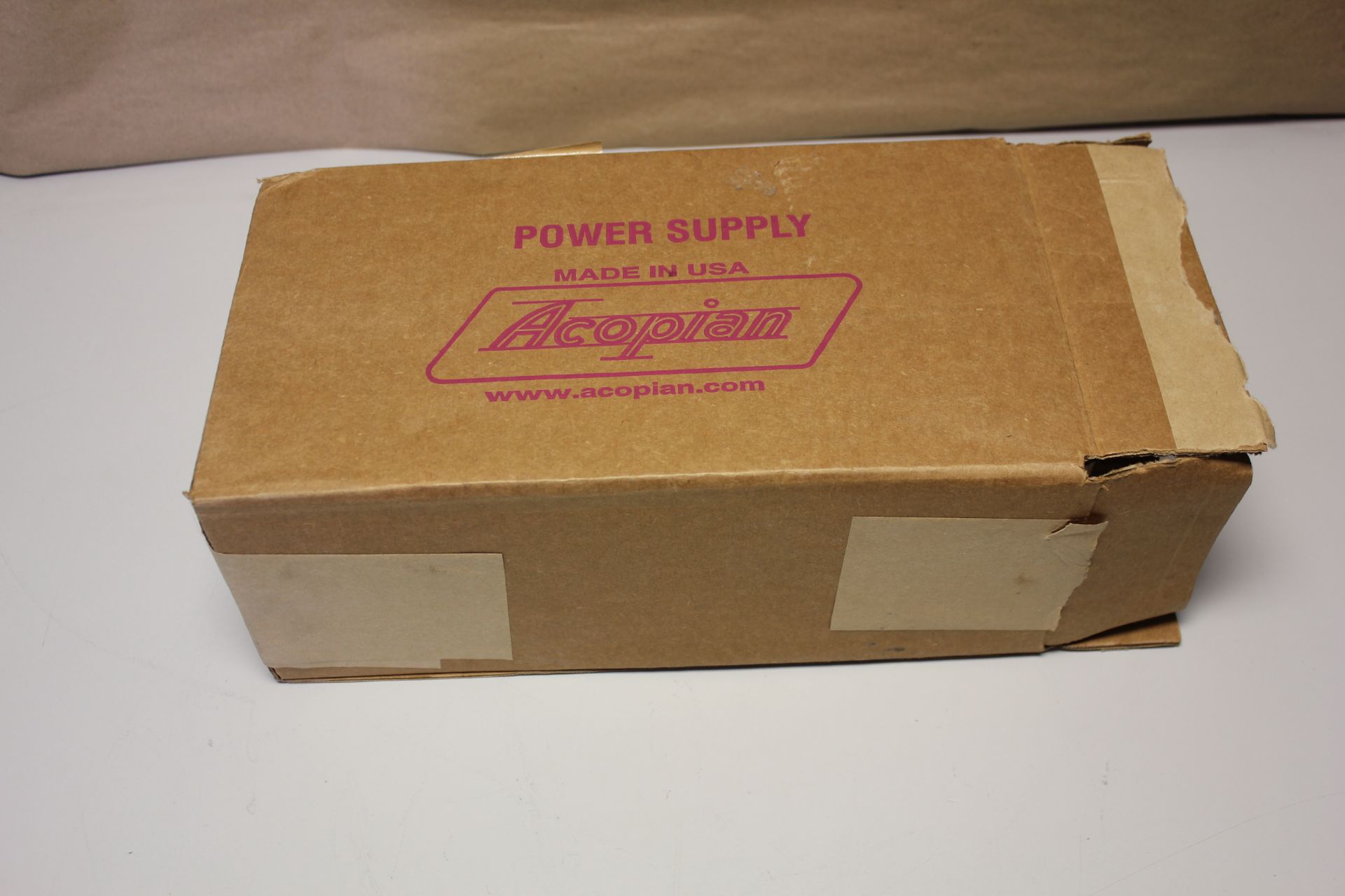 NEW ACOPIAN REGULATED POWER SUPPLY