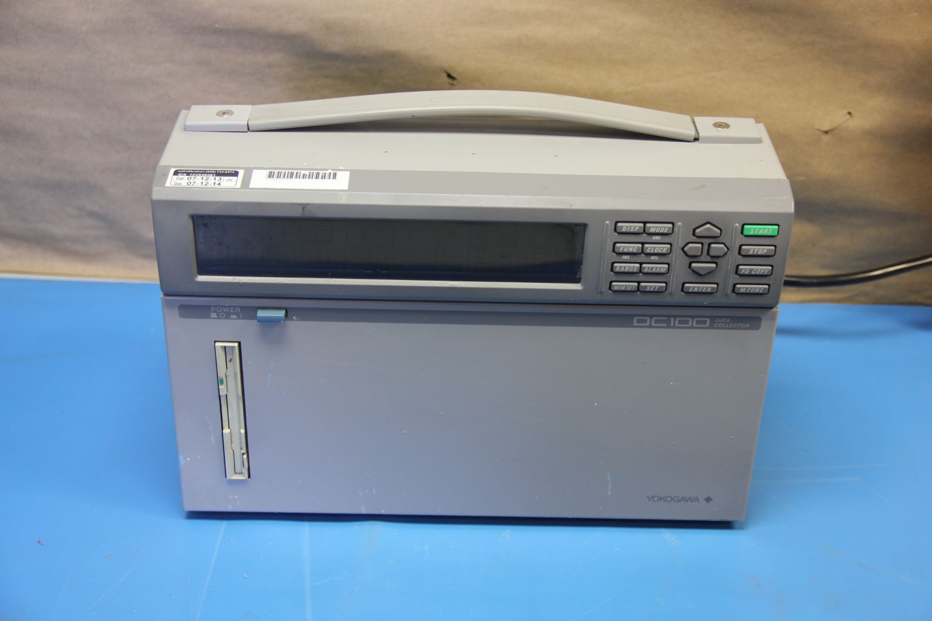 YOKOGAWA DC100 DATA COLLECTOR