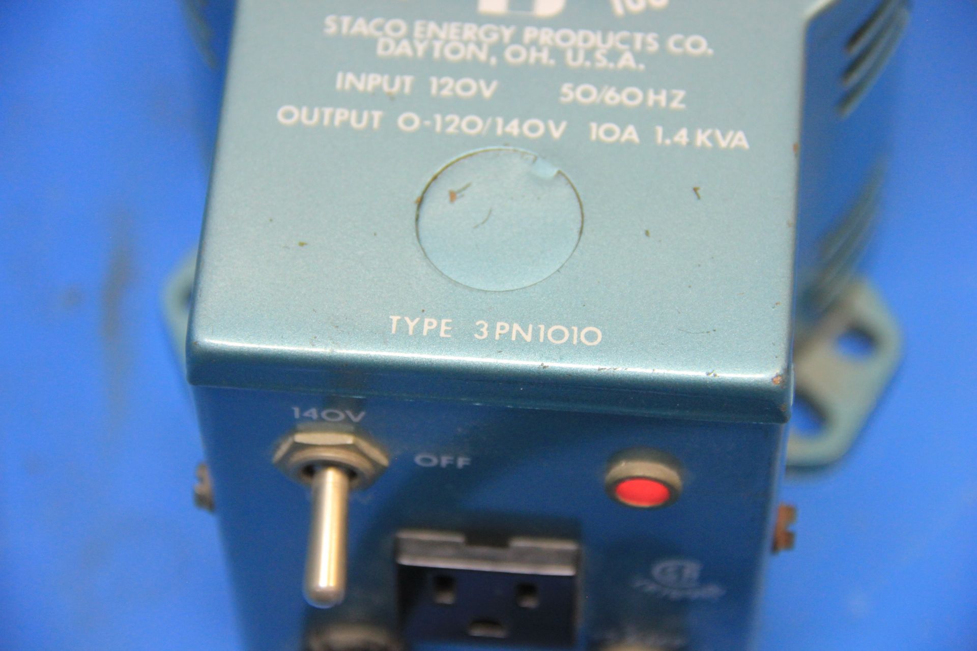 STACO VARIABLE AUTO TRANSFORMER - Image 7 of 8