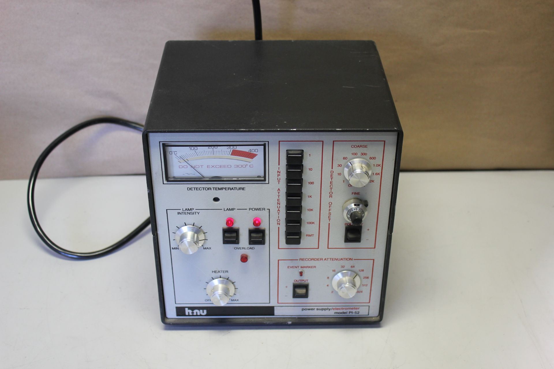 NHU POWER SUPPLY/ ELECTROMETER MODEL PLP-52