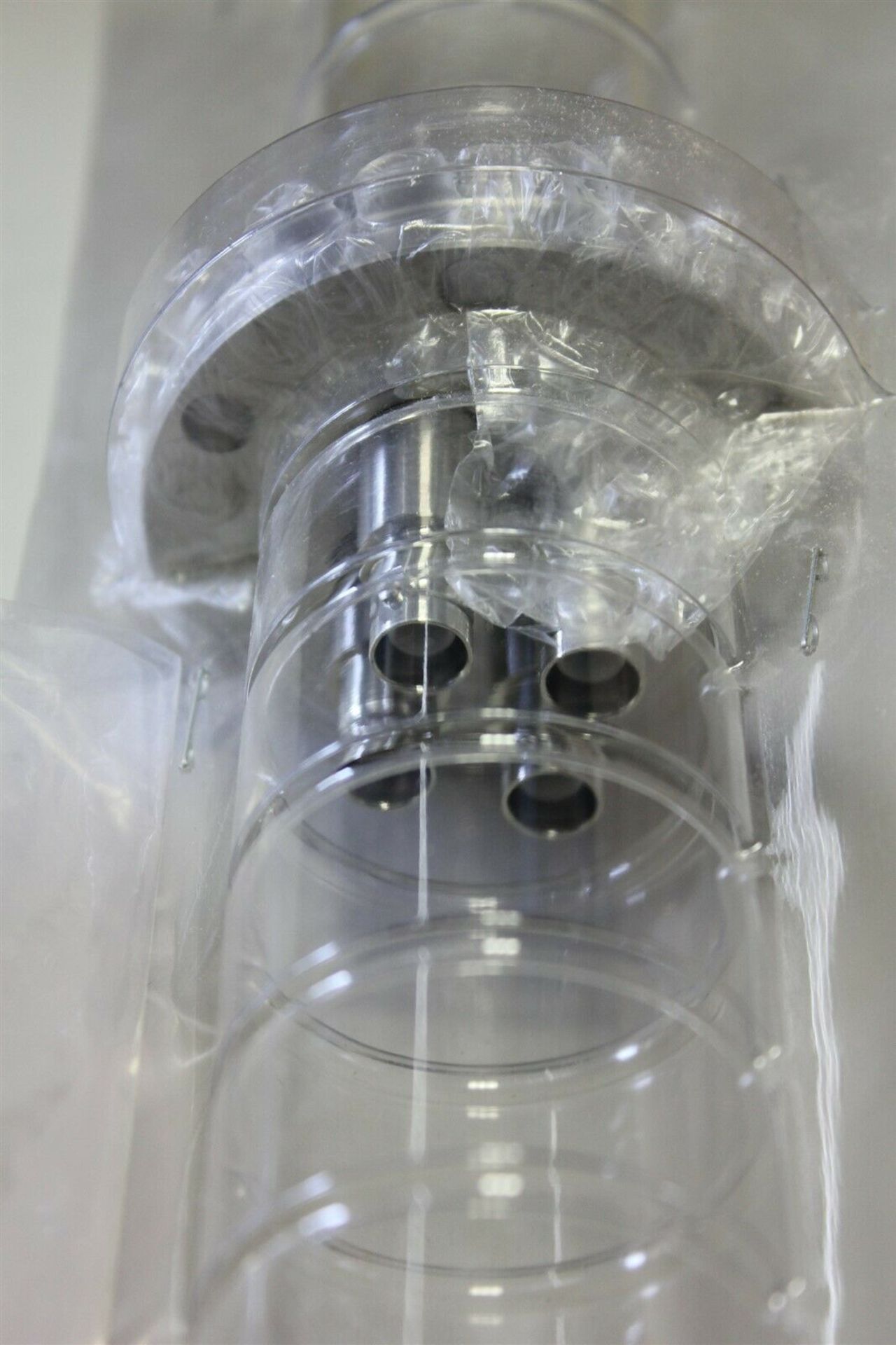 NEW SST SHV 4 PIN COAXIAL ELECTRICAL VACUUM FEEDTHROUGH - Image 4 of 7