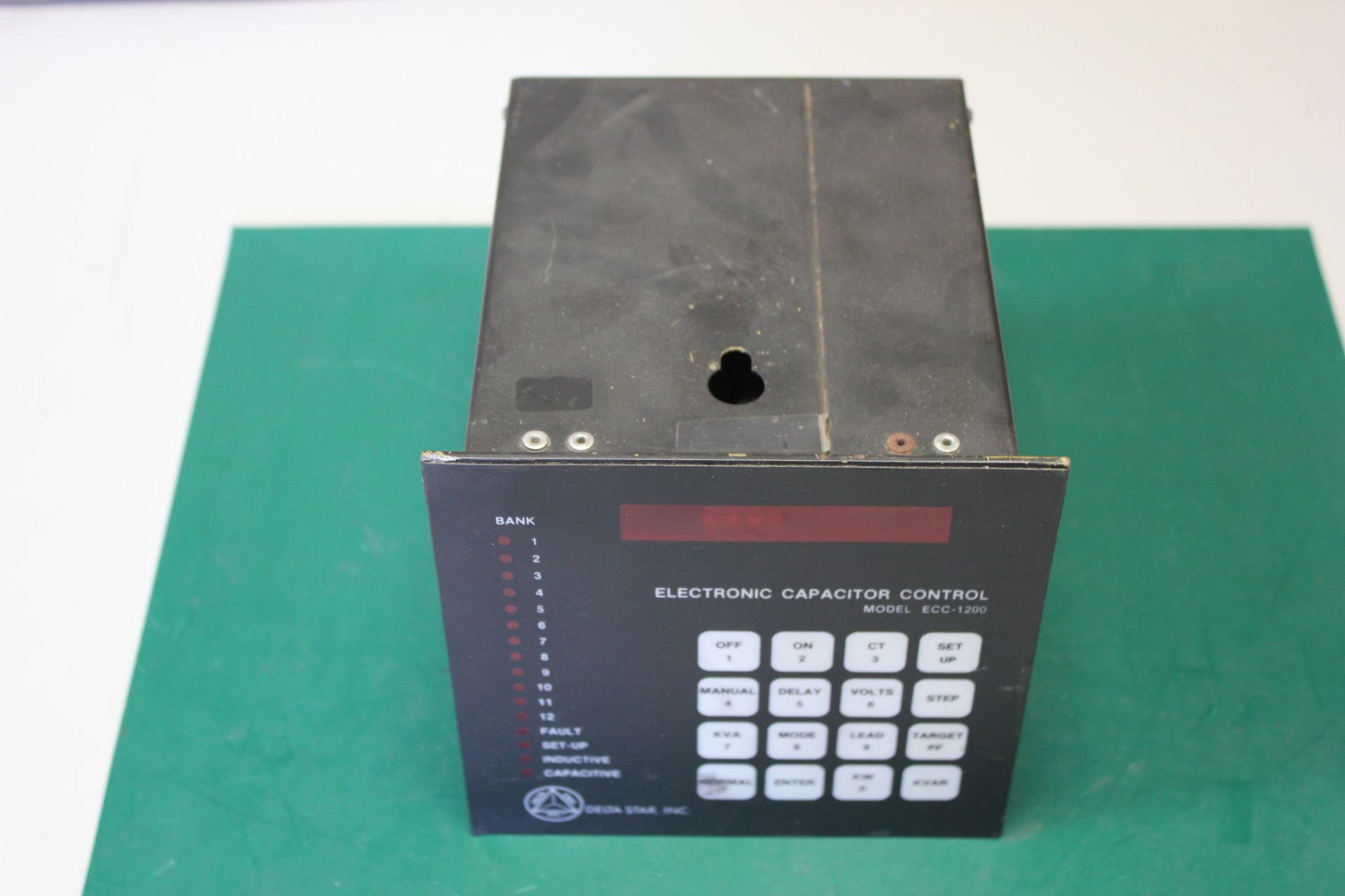 DELTA STAR ELECTRONIC CAPACITOR CONTROL