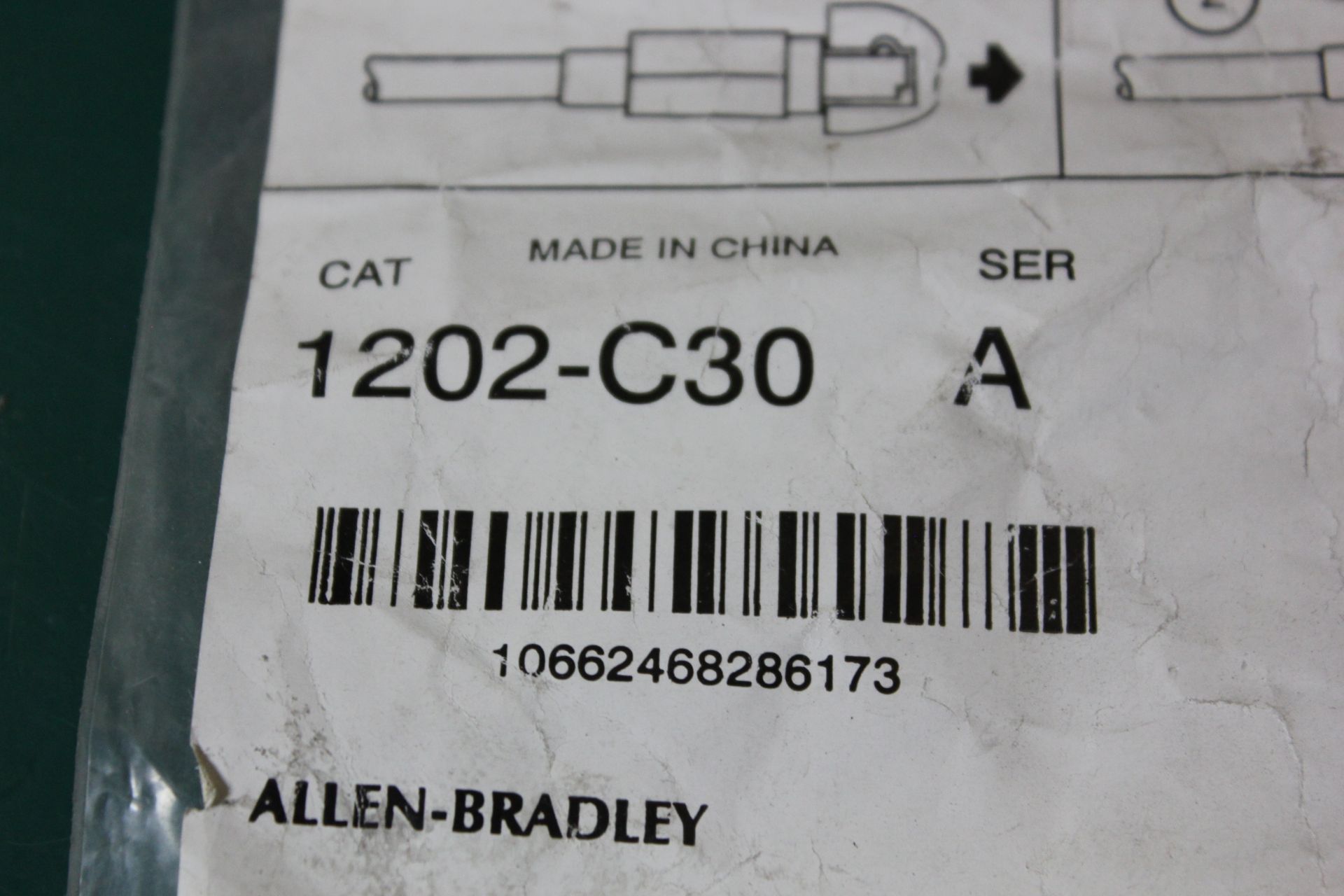 NEW ALLEN BRADLEY COMMUNICATIONS CABLE - Image 2 of 2