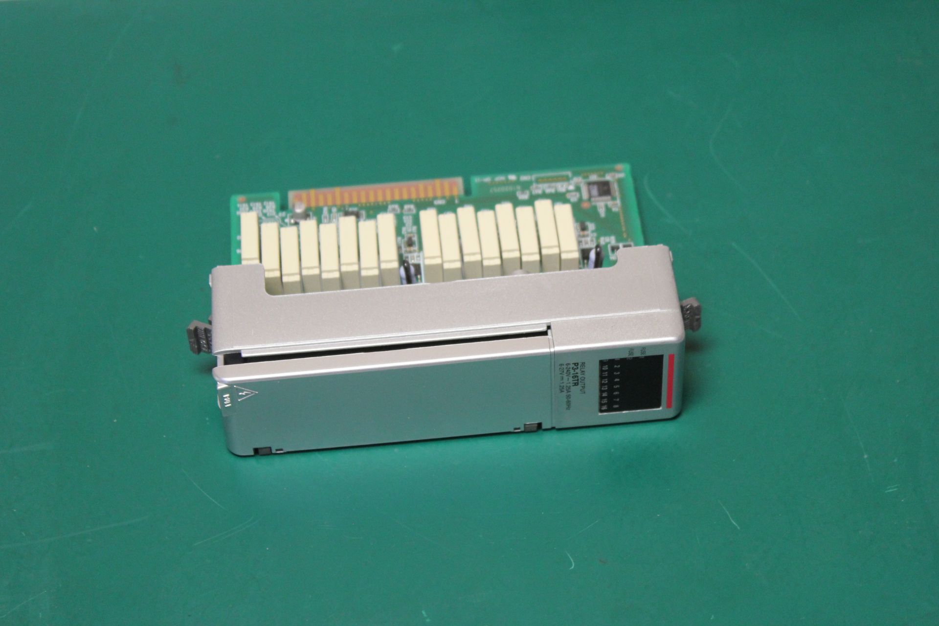 AUTOMATIONDIRECT PLC RELAY OUTPUT