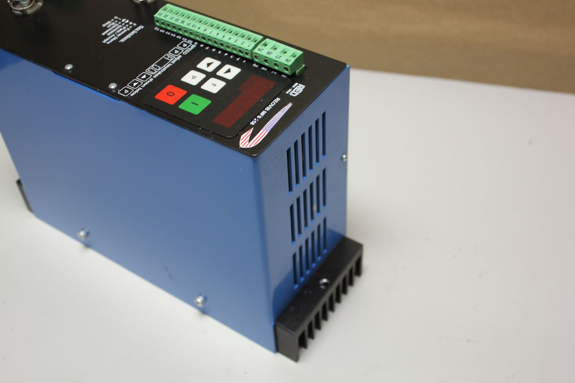 REO VIBRATORY CONVEYOR FREQUENCY INVERTER - Image 4 of 5