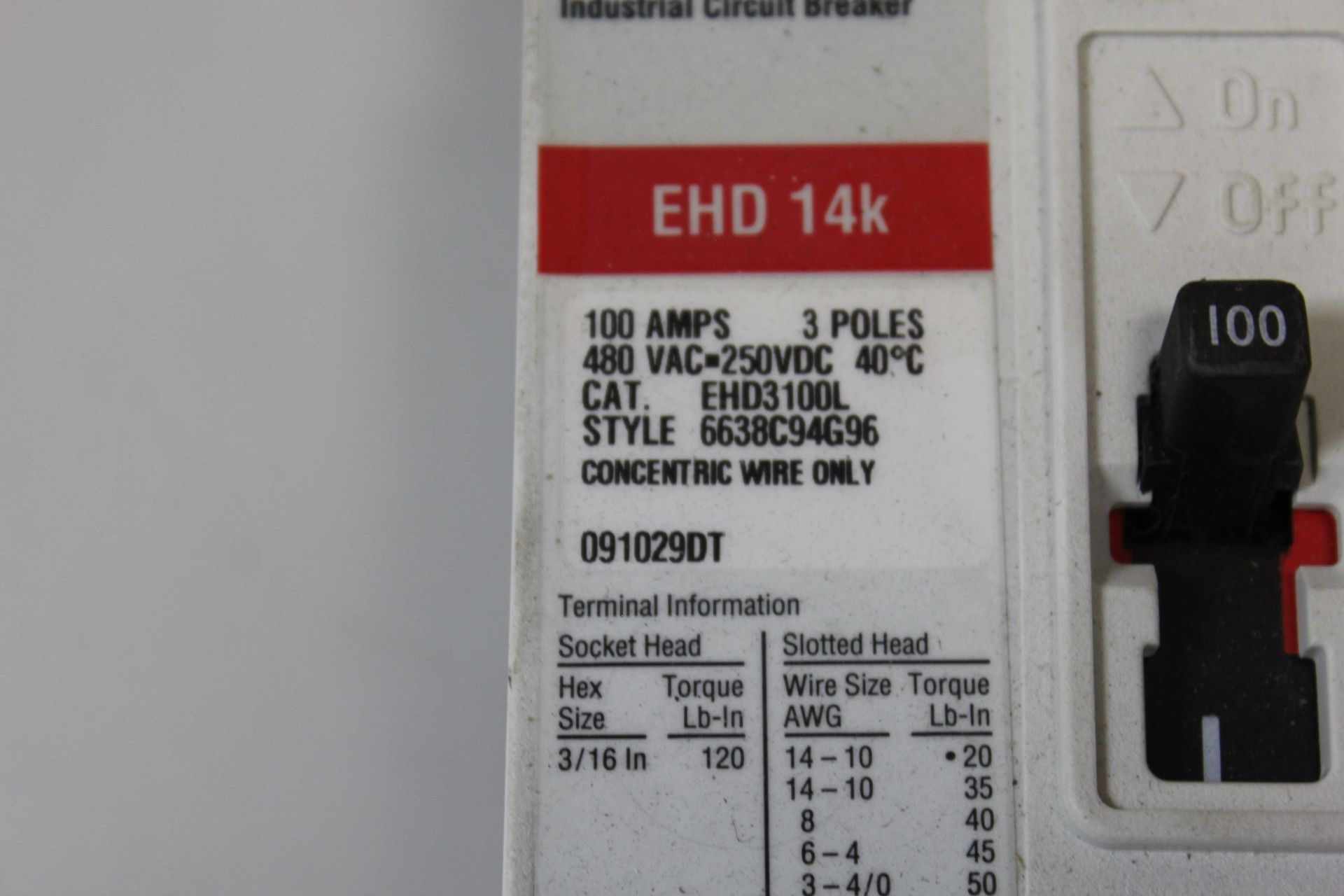 NEW CUTLER HAMMER CIRCUIT BREAKER - Image 4 of 4