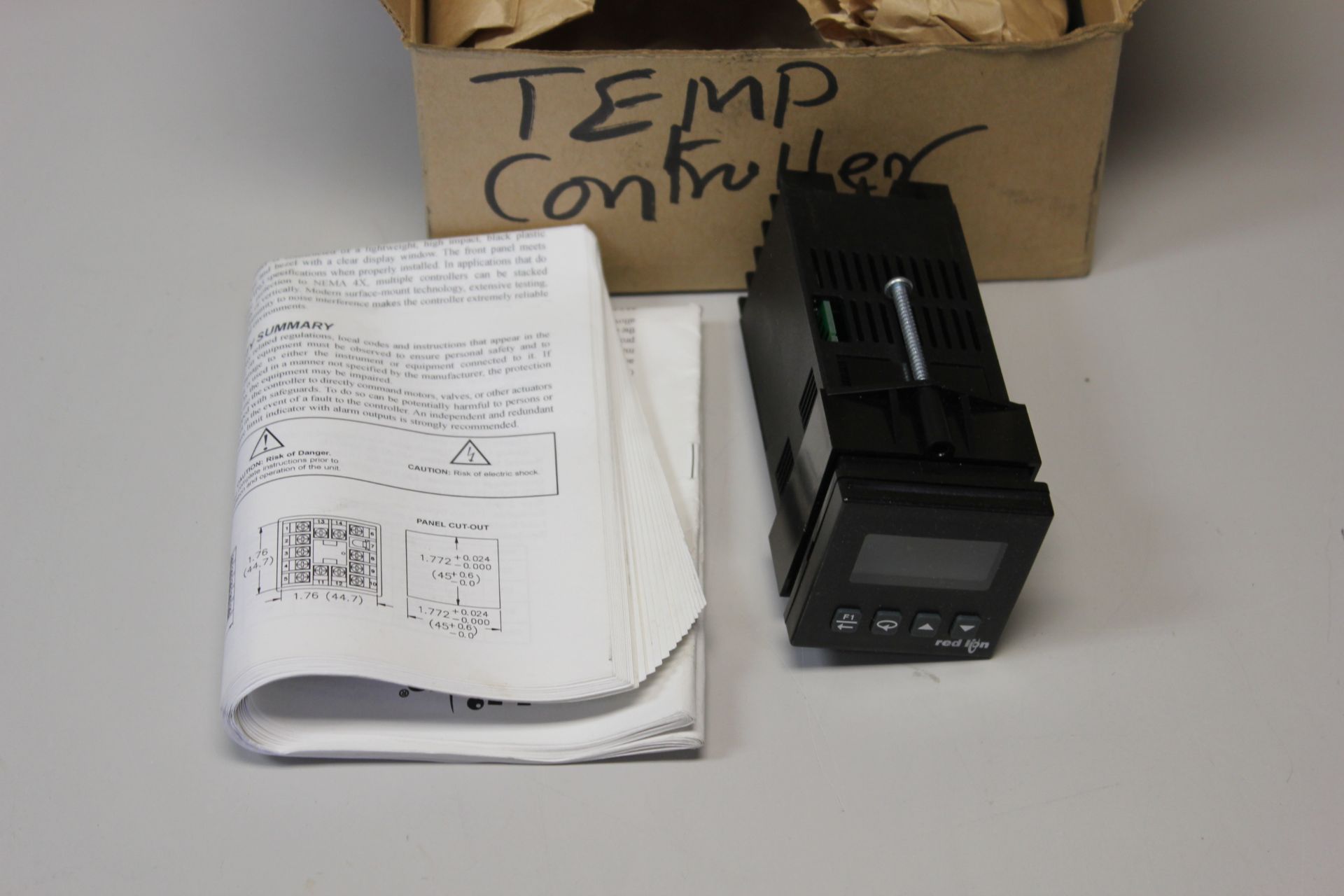 NEW RED LION TEMPERATURE PROCESS METER - Image 3 of 3