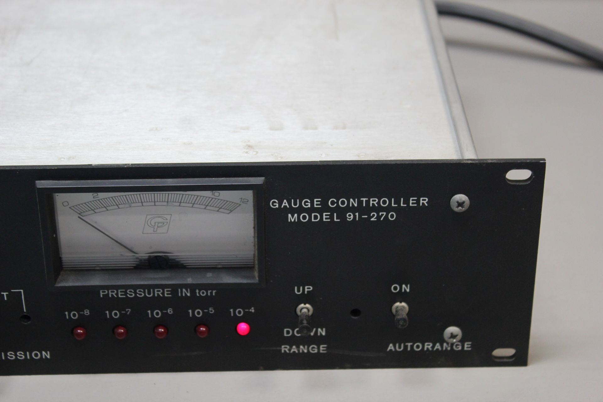 VACUUM INDUSTRIES GAUGE CONTOLLER - Image 2 of 6