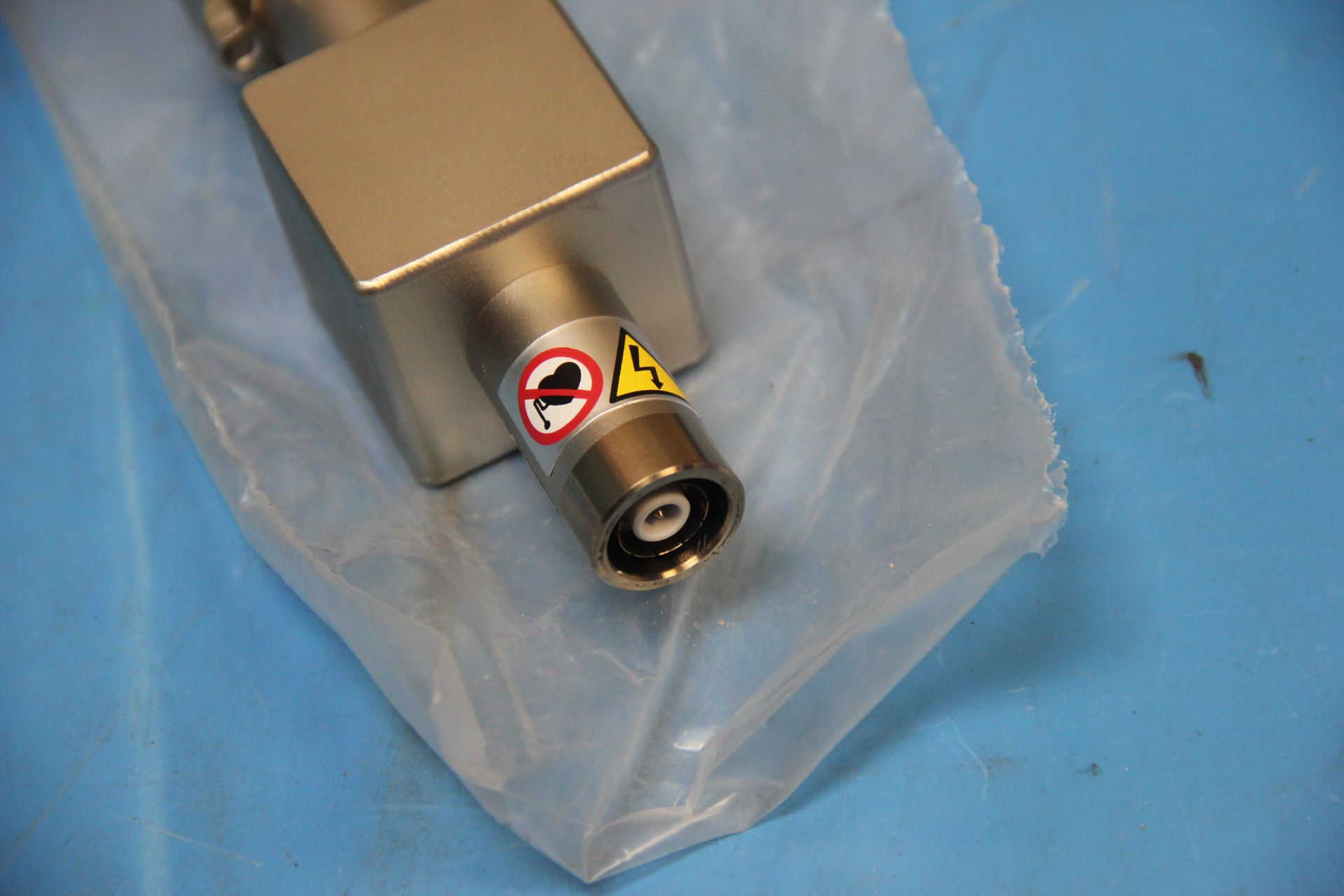 NEW VARIAN 2 L/S STANDARD DIODE ION PUMP - Image 3 of 4