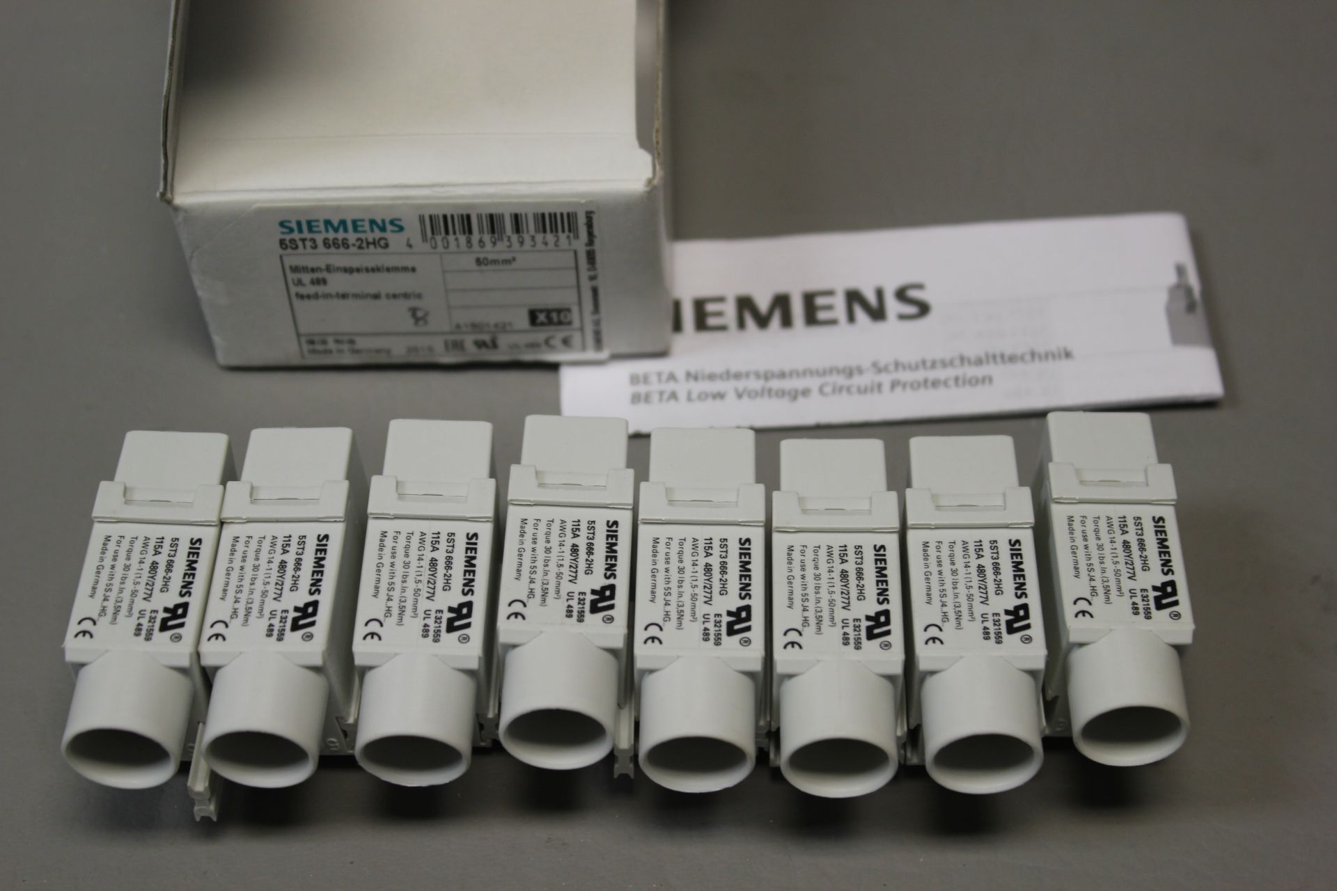 LOT OF NEW SIEMENS CONNECTNG TERMINALS