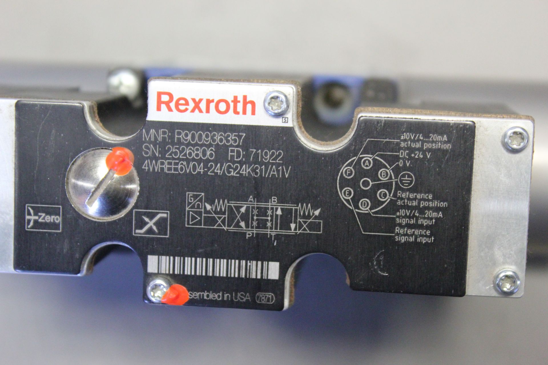NEW REXROTH HYDRAULIC PROPORTIONAL VALVE - Image 4 of 6