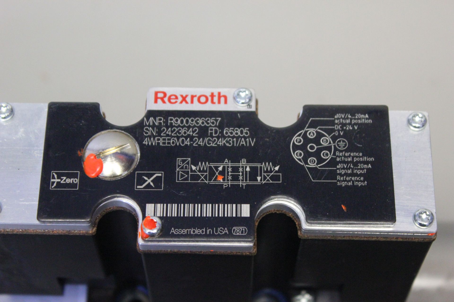 NEW REXROTH HYDRAULIC PROPORTIONAL VALVE - Image 2 of 6