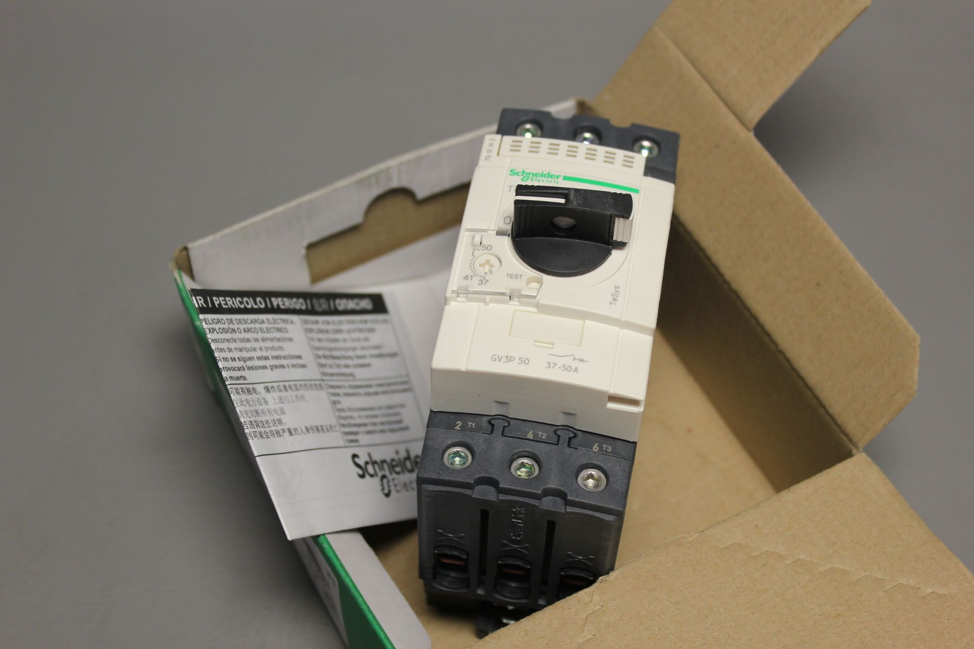 NEW SCHNEIDER MOTOR CIRCUIT BREAKER - Image 3 of 4