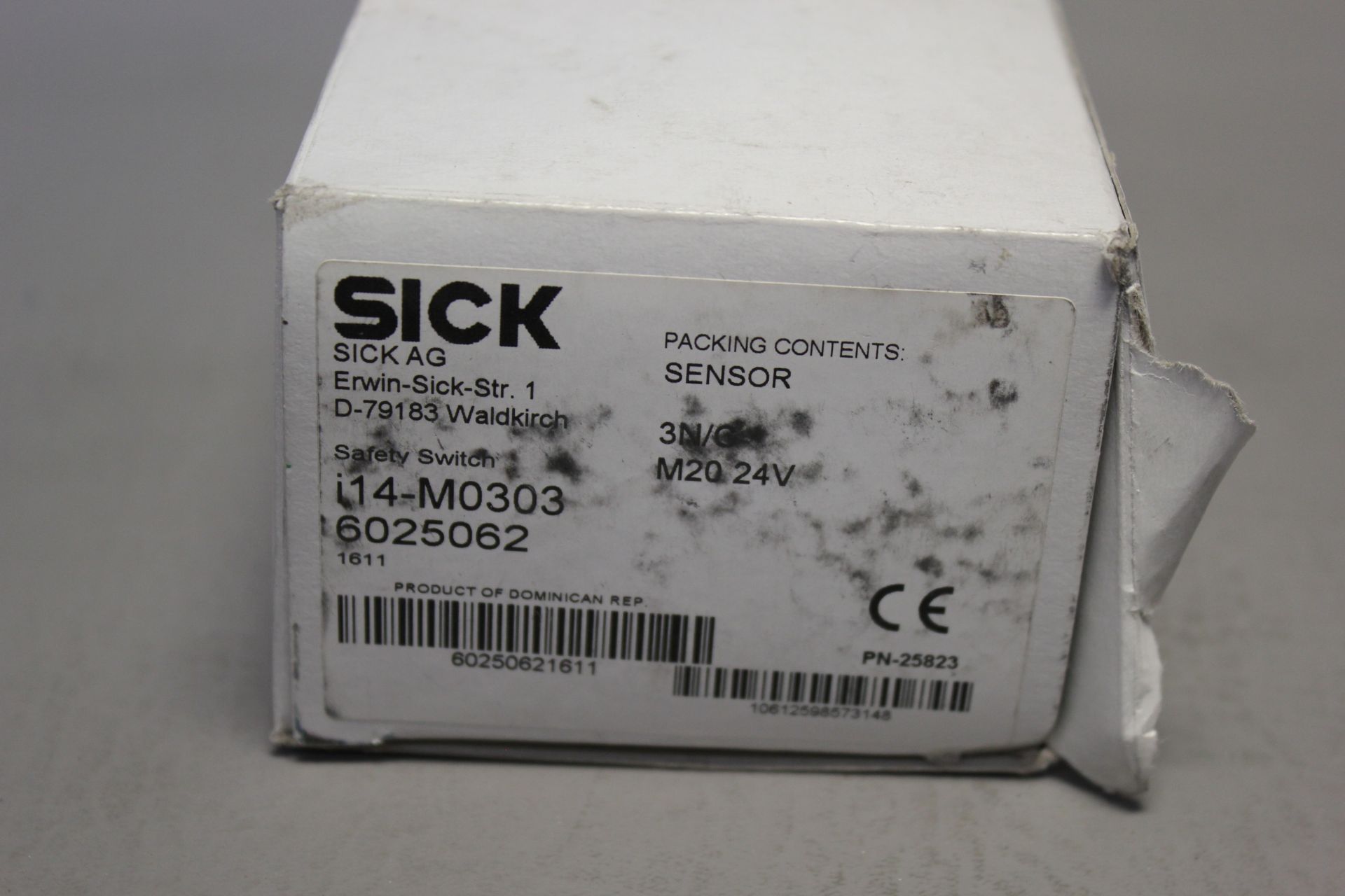 NEW SICK i14 SAFETY SWITCH - Image 2 of 5