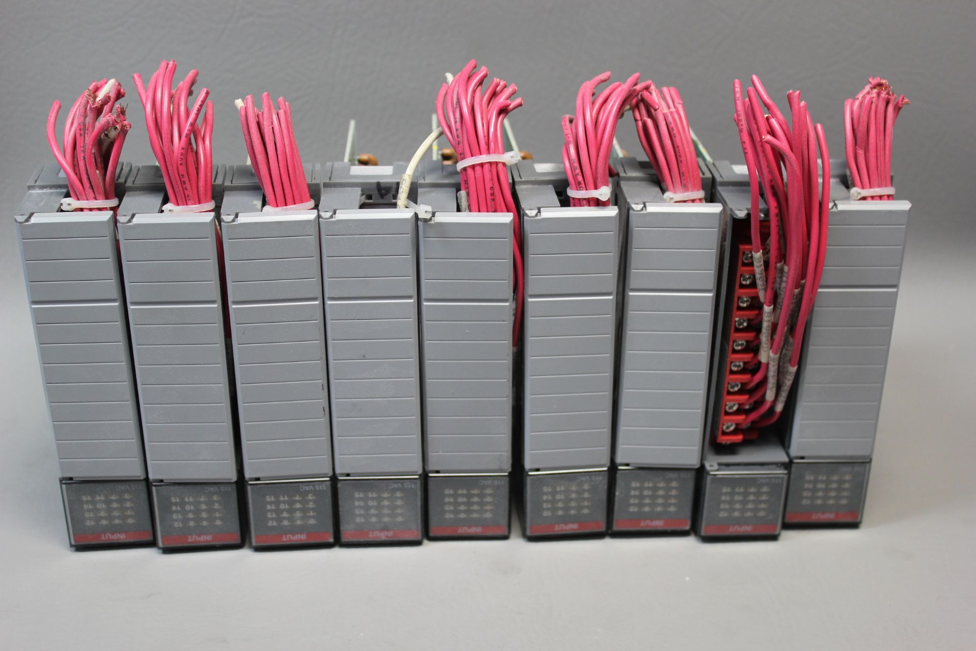 LOT OF ALLEN BRADLEY PLC MODULES