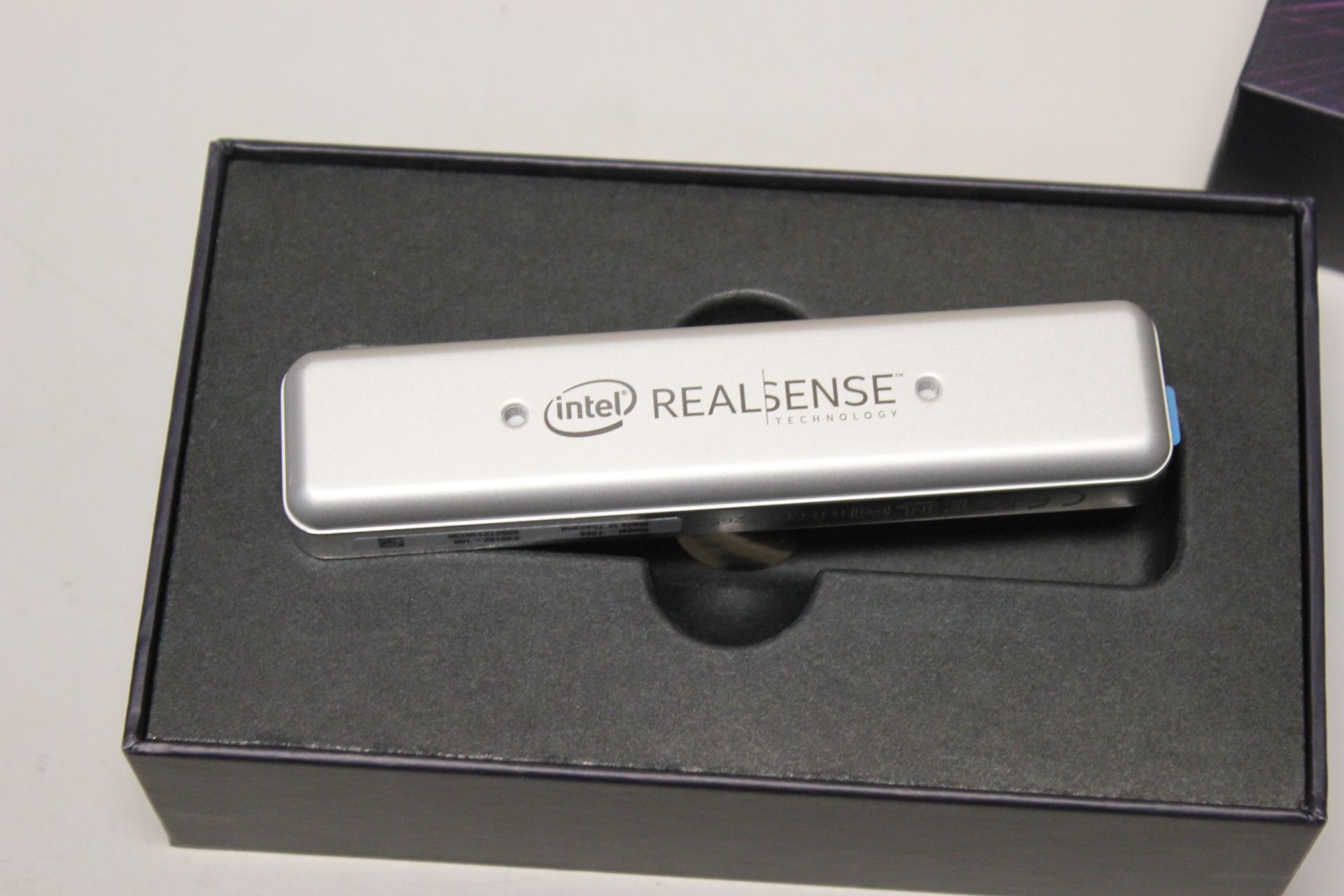 NEW INTEL REALSENSE TRACKING CAMERA - Image 4 of 6