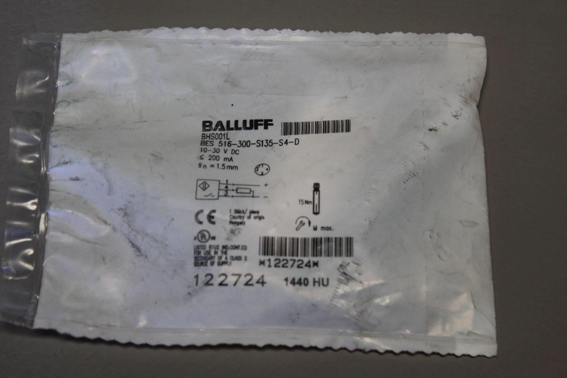 NEW BALLUFF PROXIMITY SENSOR