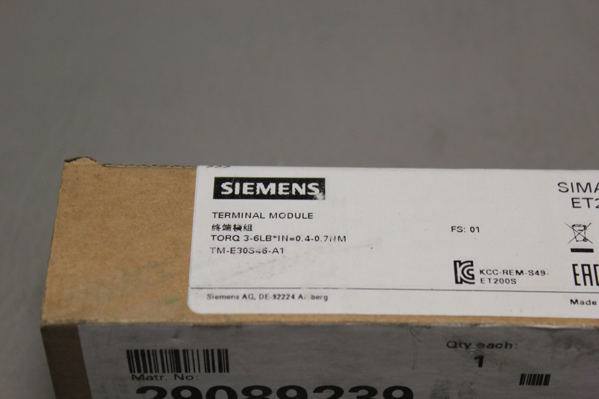 NEW SIEMENS PLC TERMINAL MODULE - Image 2 of 3