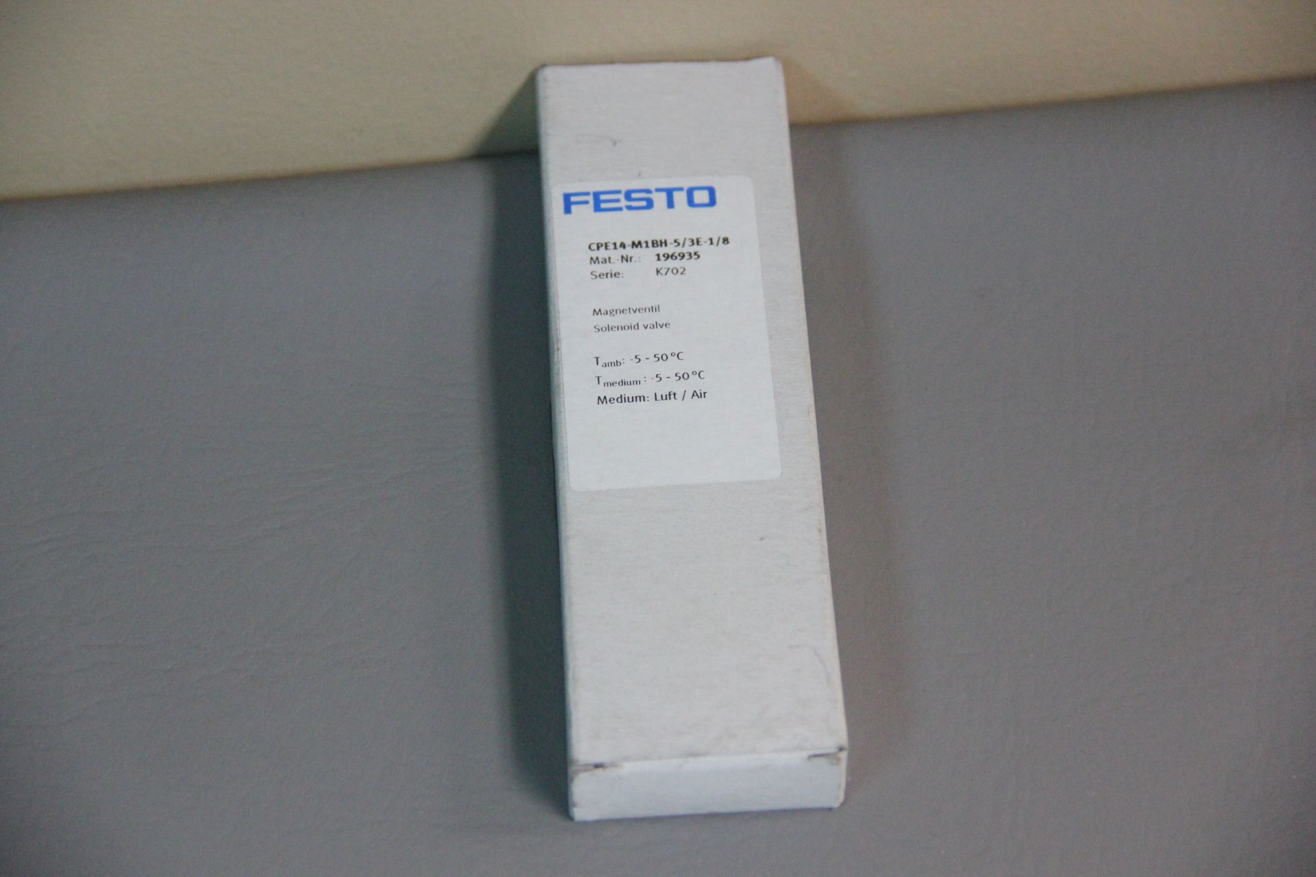 NEW FESTO SOLENOID VALVE