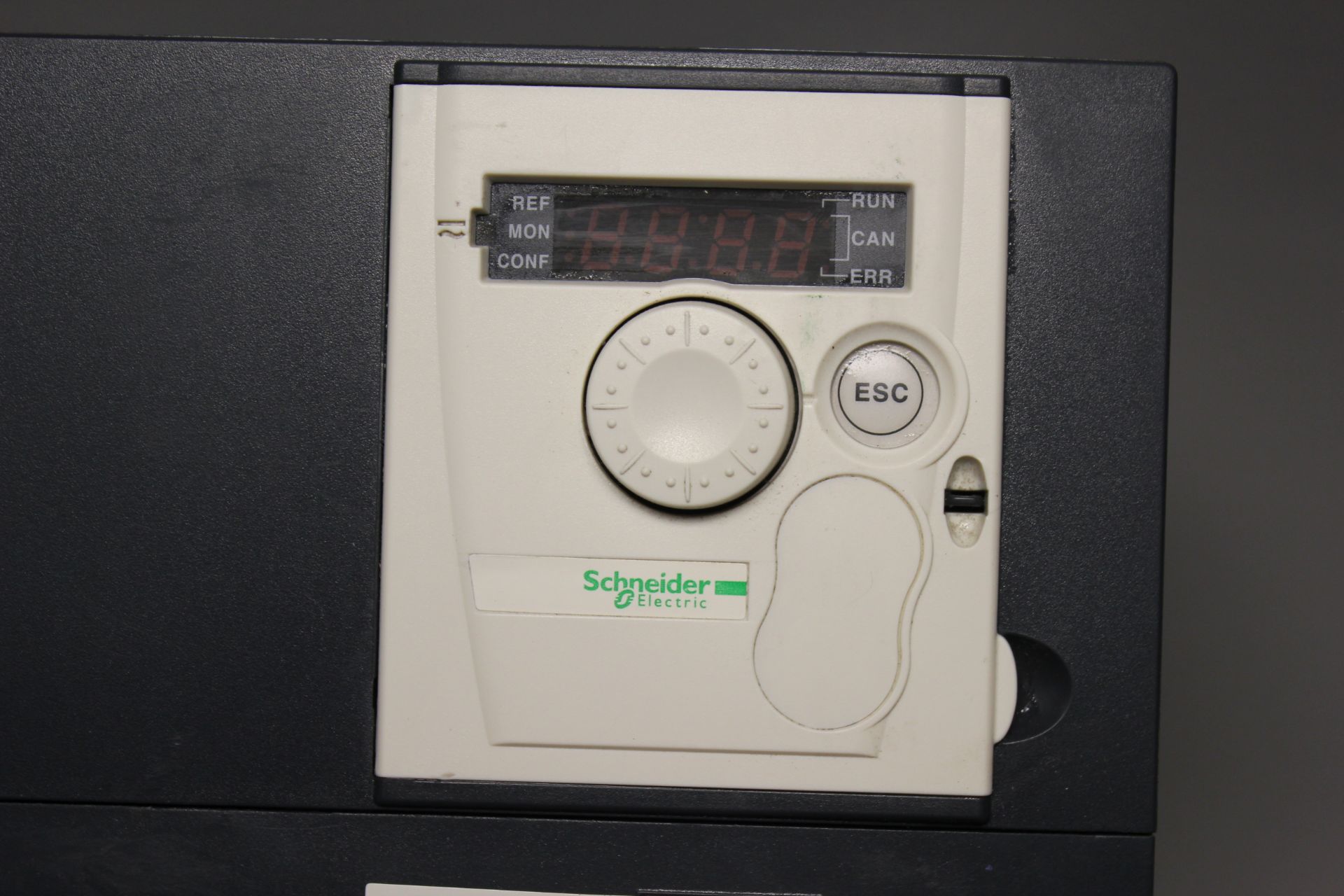 SCHNEIDER ALTIVAR 10HP INVERTER - Image 3 of 8