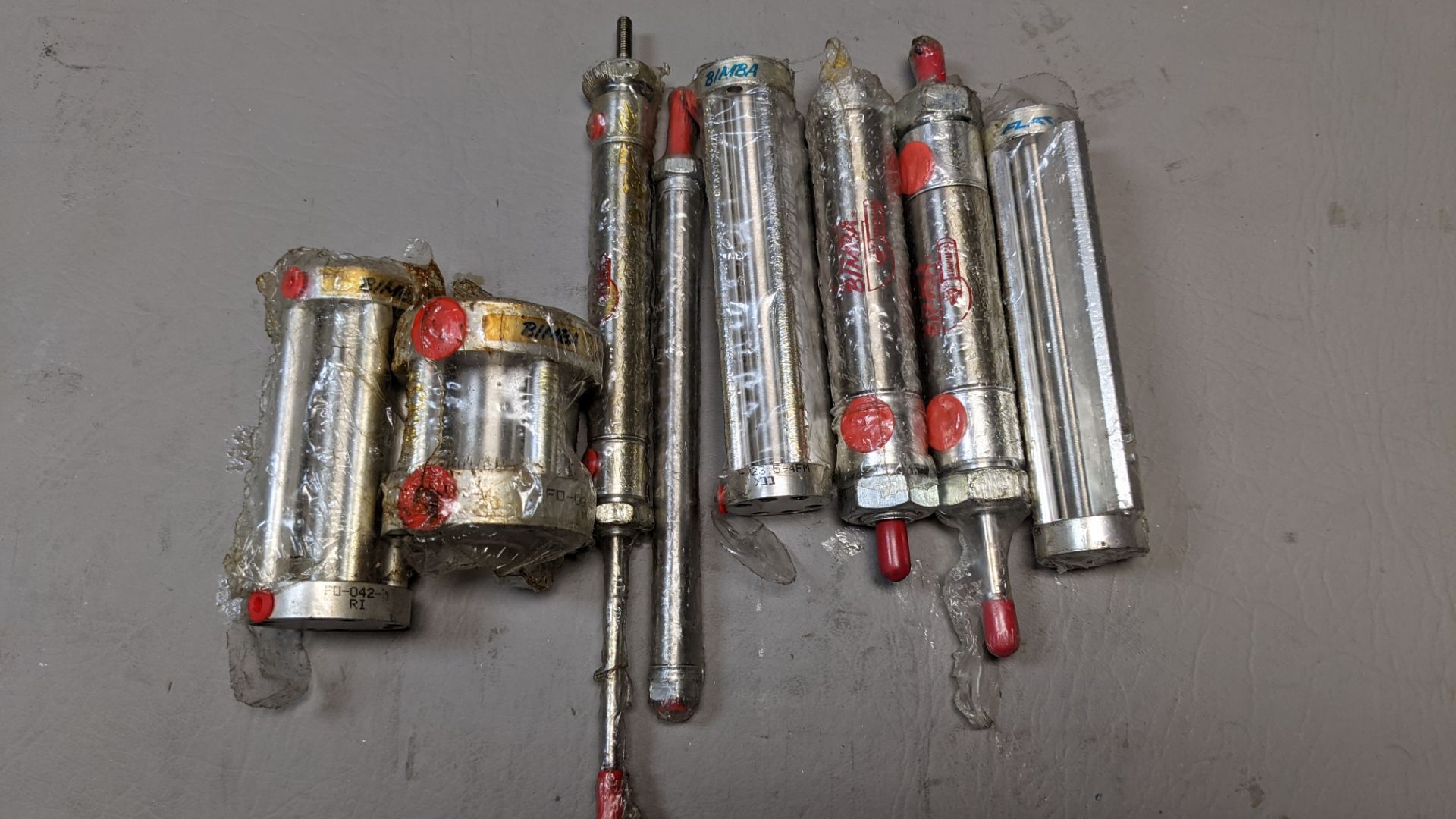 LOT OF NEW BIMBA PNEUMATIC CYLINDERS