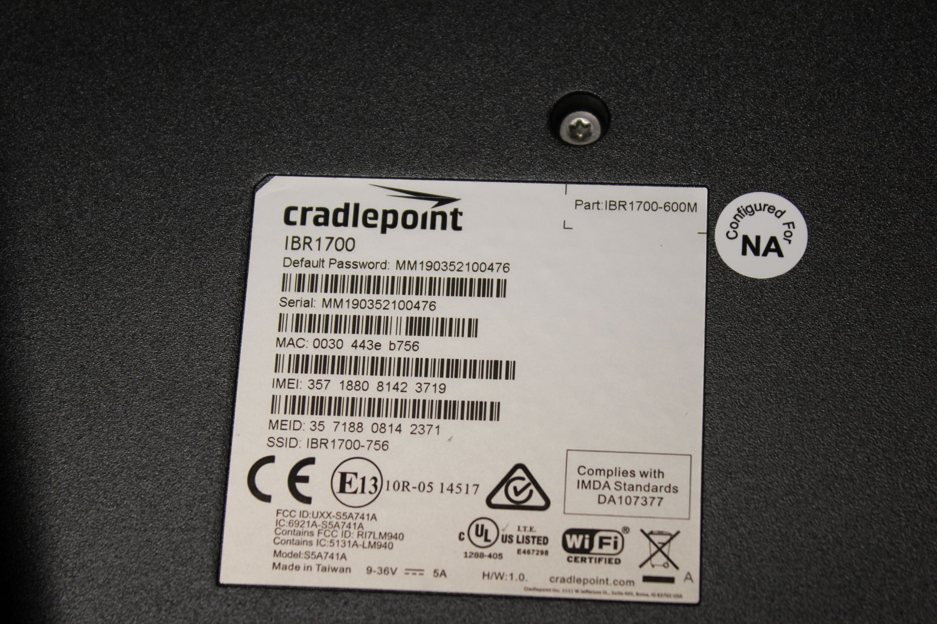 NEW CRADLEPOINT COR SERIES ROUTER - Image 8 of 8