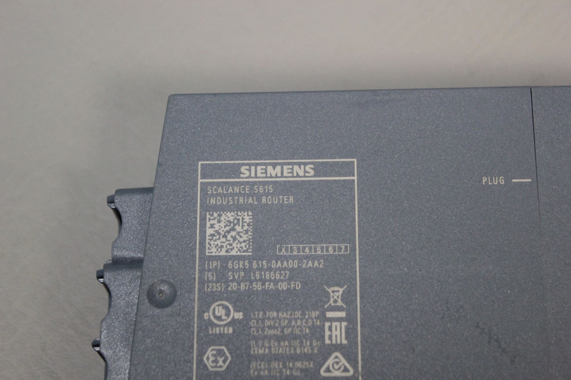 SIEMENS INDUSTRIAL ROUTER - Image 3 of 3