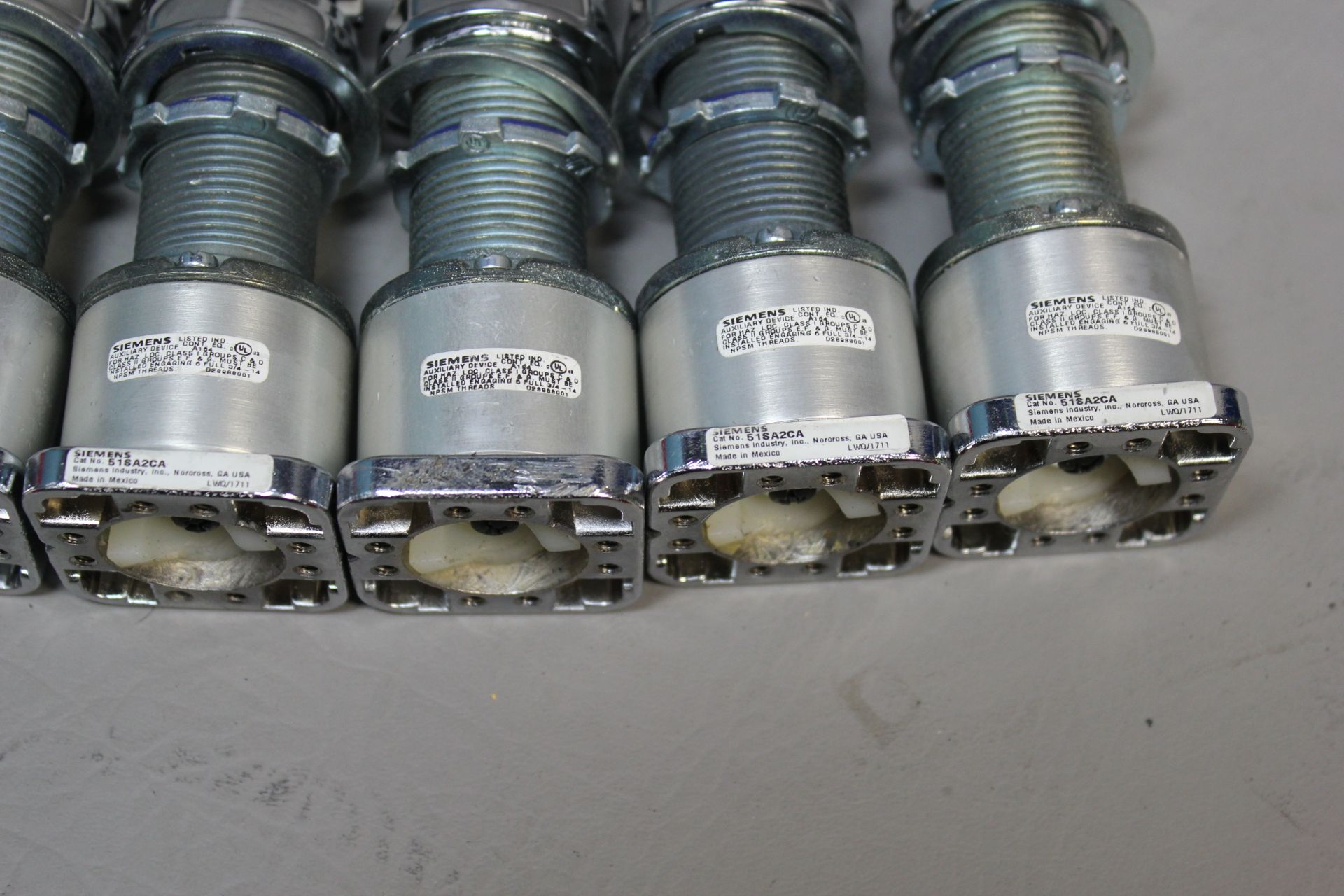 LOT OF UNUSED SIEMENS SELECTOR SWITCHES - Image 5 of 5