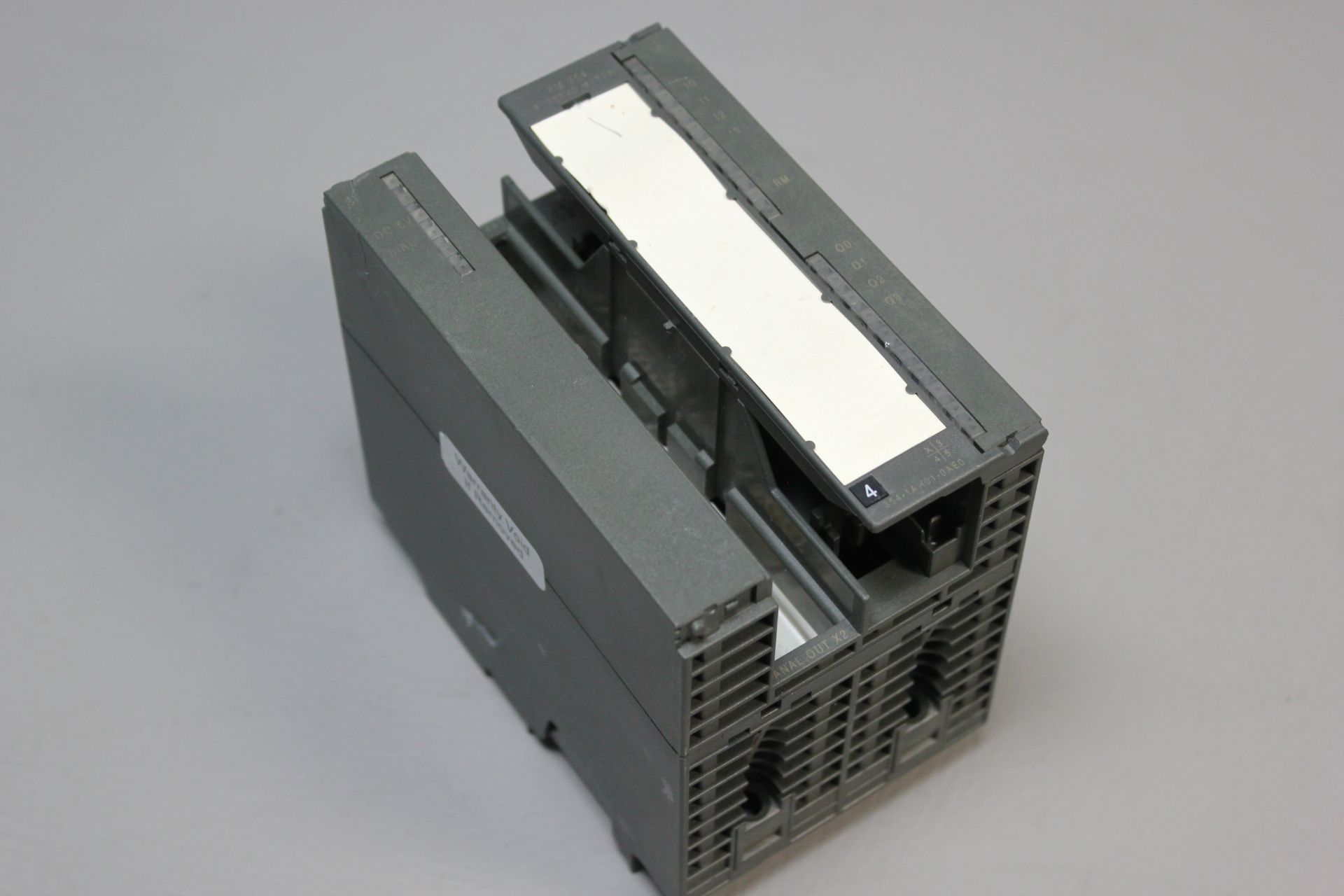 SIEMENS POSITIONING WITH SERVO MOTOR MODULE