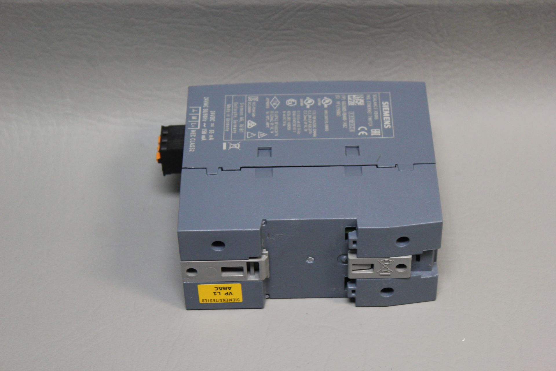 SIEMENS SCALANCE XB005 INDUSTRIAL ETHERNET SWITCH - Image 6 of 6