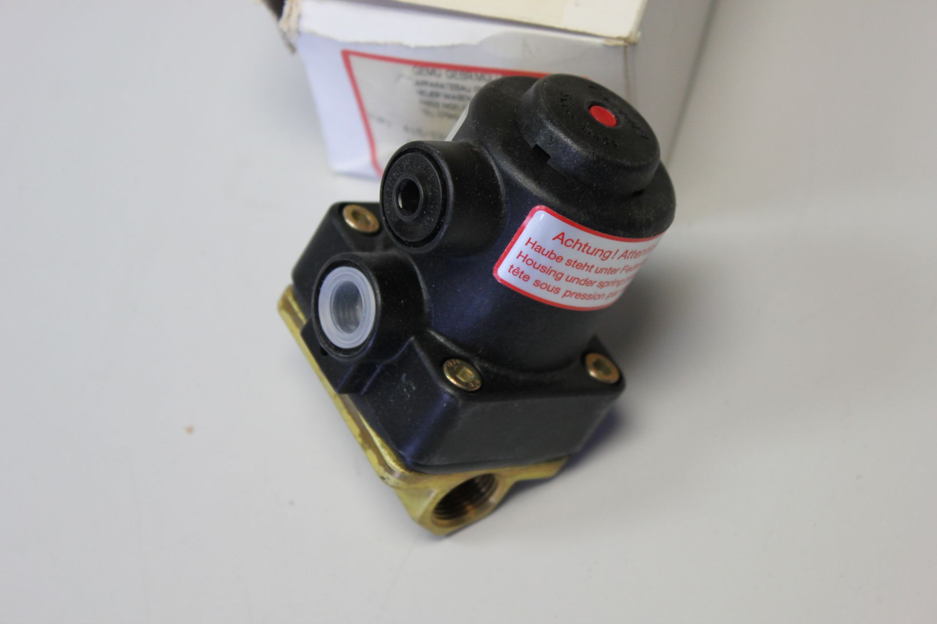 NEW GEMU DIAPHRAGM VALVE - Image 5 of 5