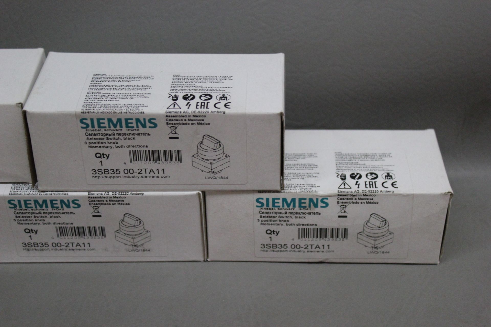 LOT OF NEW SIEMENS SELECTOR SWITCH OPERATORS - Image 3 of 5