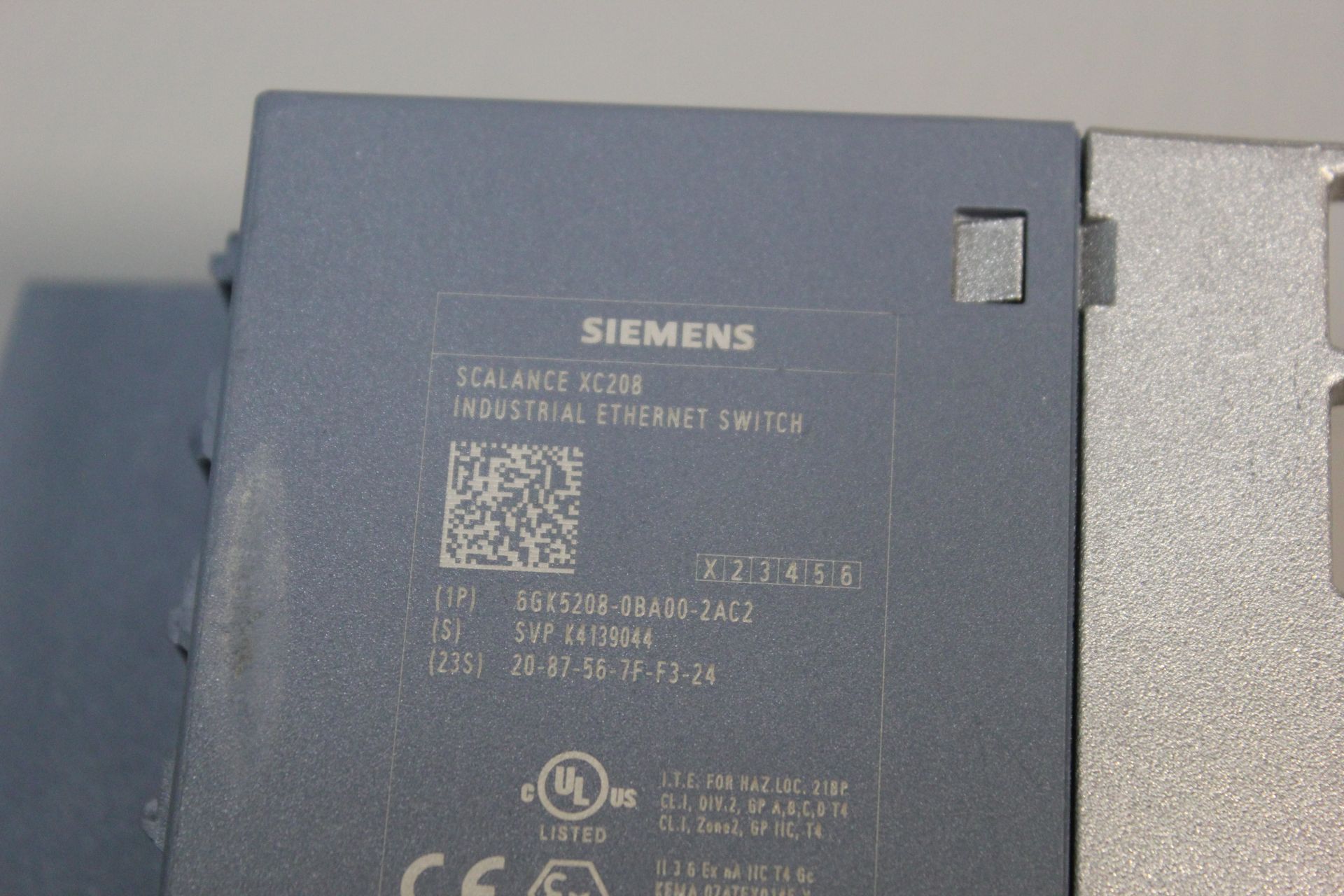 SIEMENS SCALANCE INDUSTRIAL ETHERNET SWITCH - Image 3 of 3