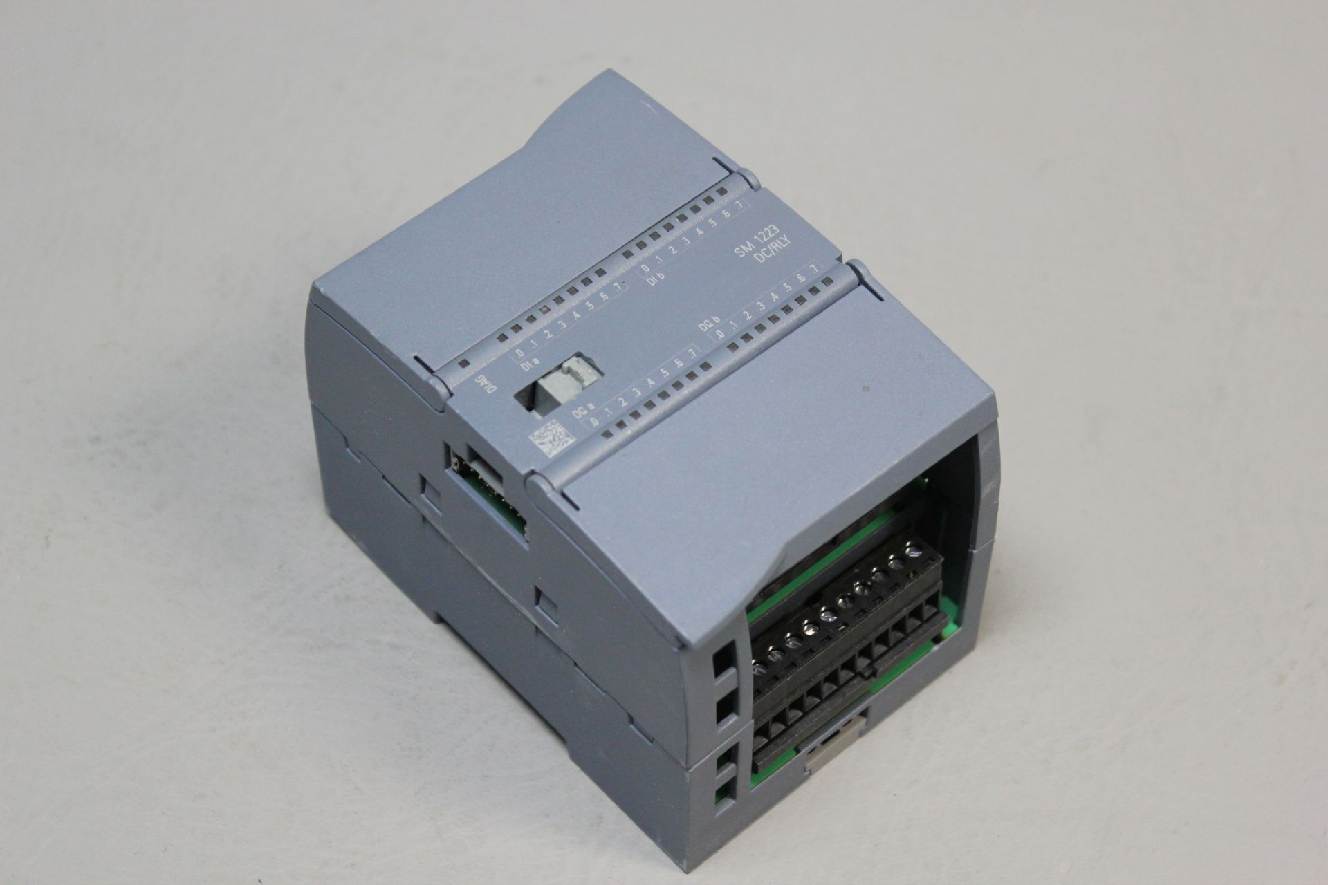 SIEMENS S7-1200 DIGITAL I/O PLC MODULE