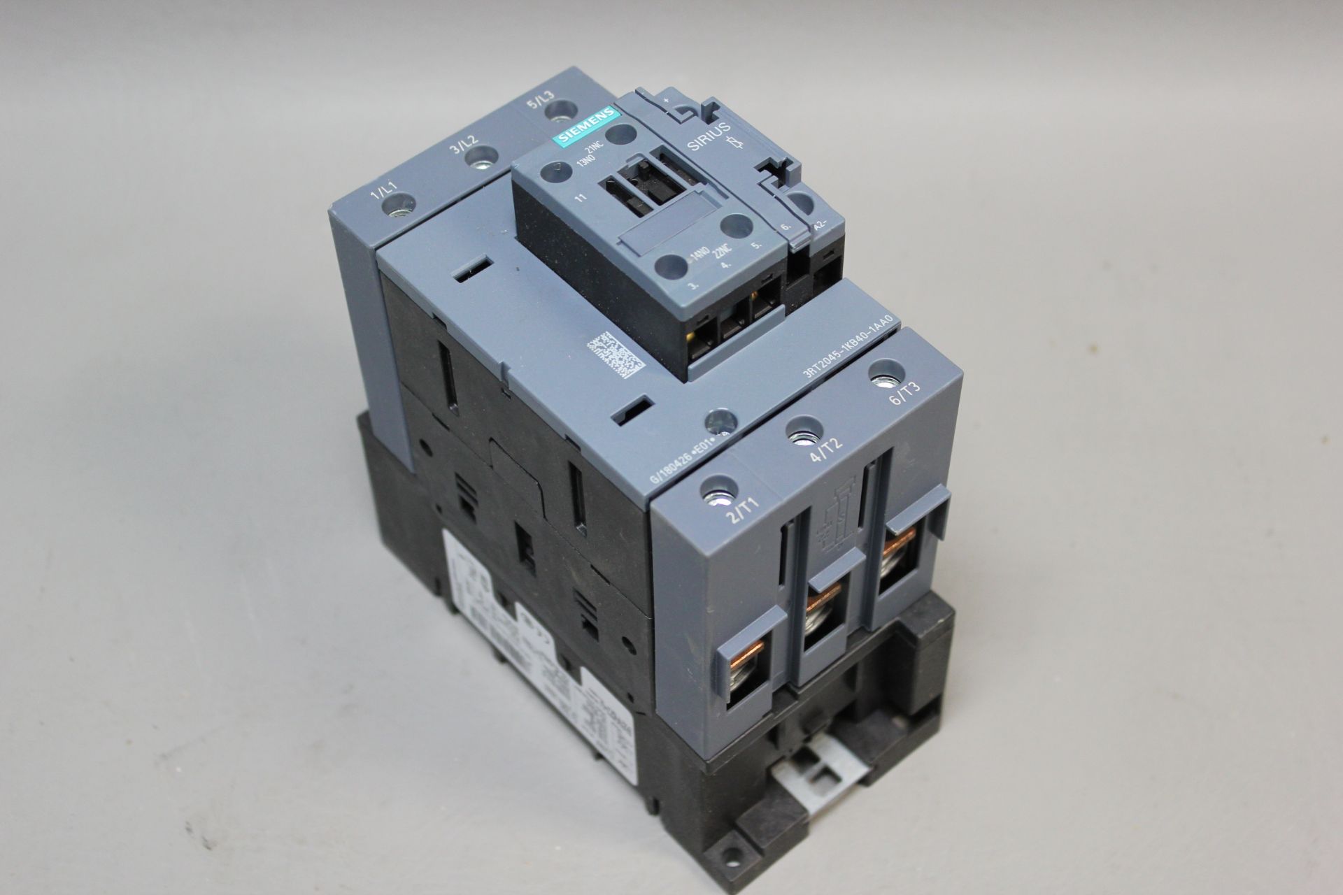 SIEMENS CONTACTOR