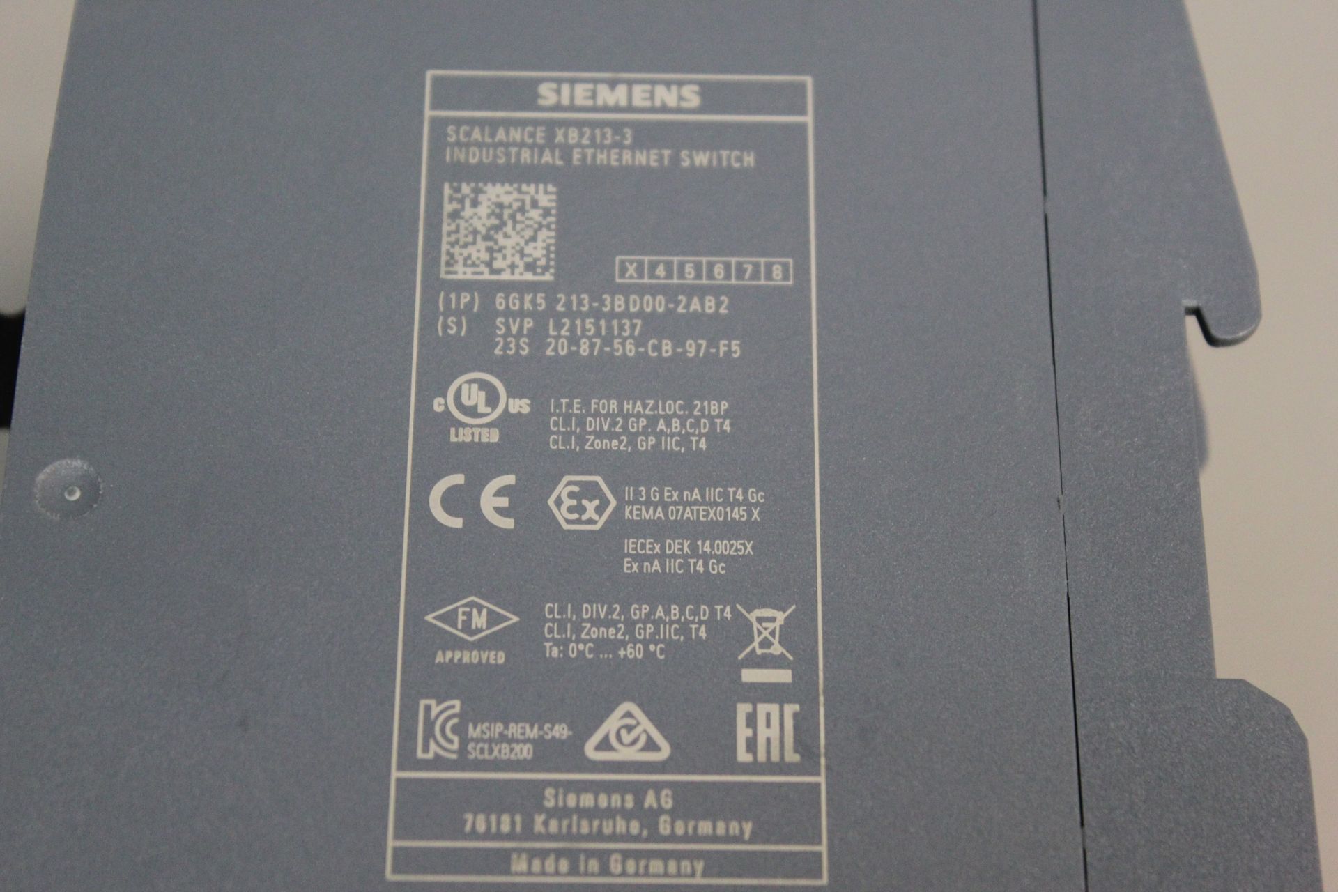 SIEMENS SCALANCE XB213-3 INDUSTRIAL ETHERNET SWITCH - Image 4 of 5