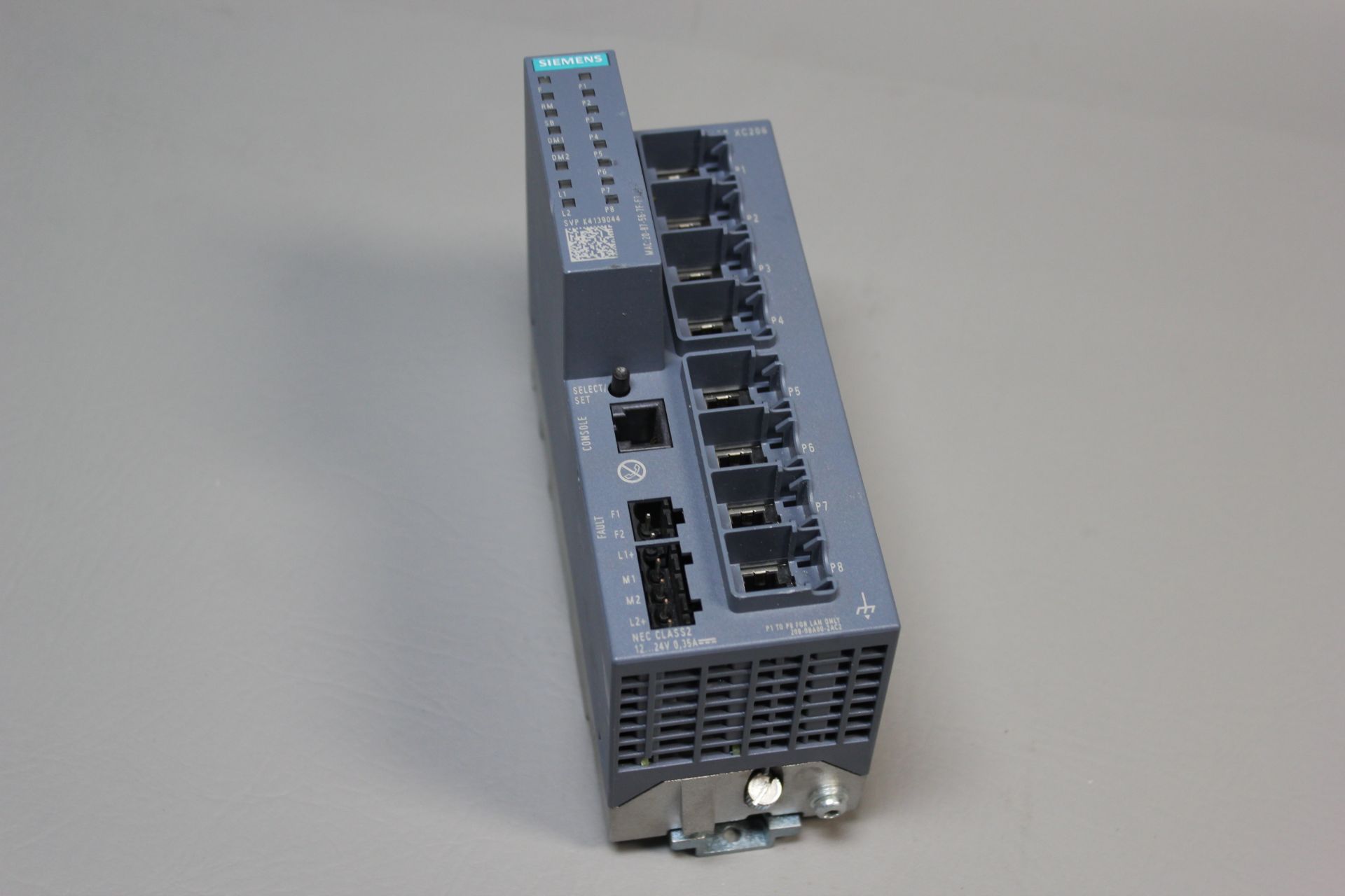 SIEMENS SCALANCE INDUSTRIAL ETHERNET SWITCH - Image 2 of 3