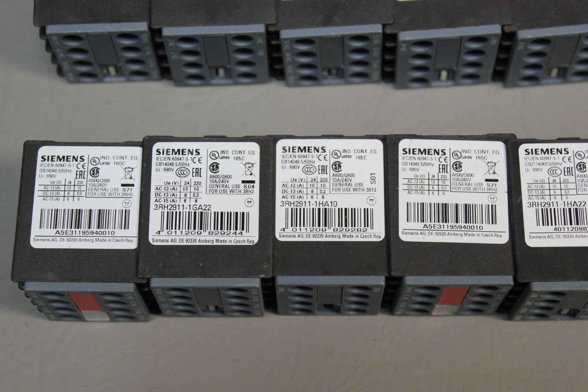 LOT OF SIEMENS AUXILIARY SWITCH BLOCKS - Image 5 of 7