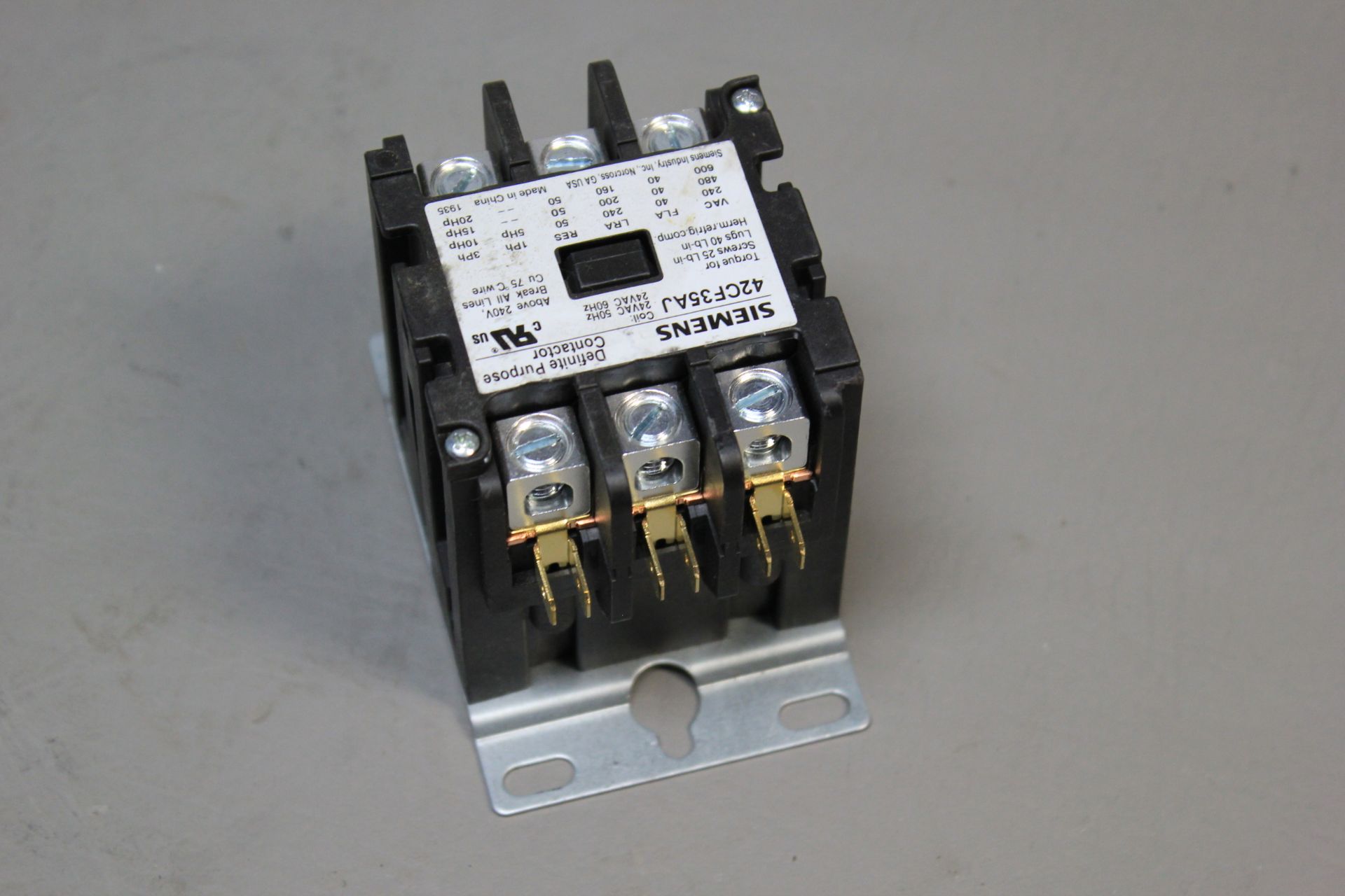 UNUSED SIEMENS DIFINITE PURPOSE CONTACTOR - Image 2 of 3