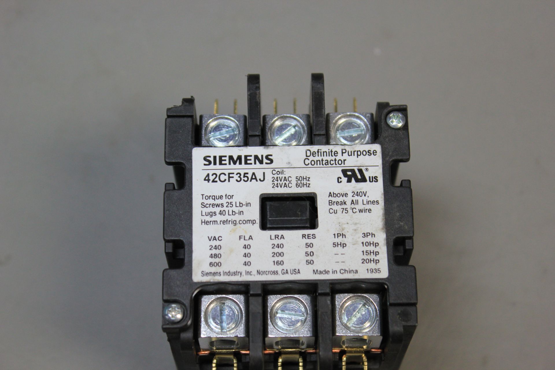 UNUSED SIEMENS DIFINITE PURPOSE CONTACTOR - Image 3 of 3