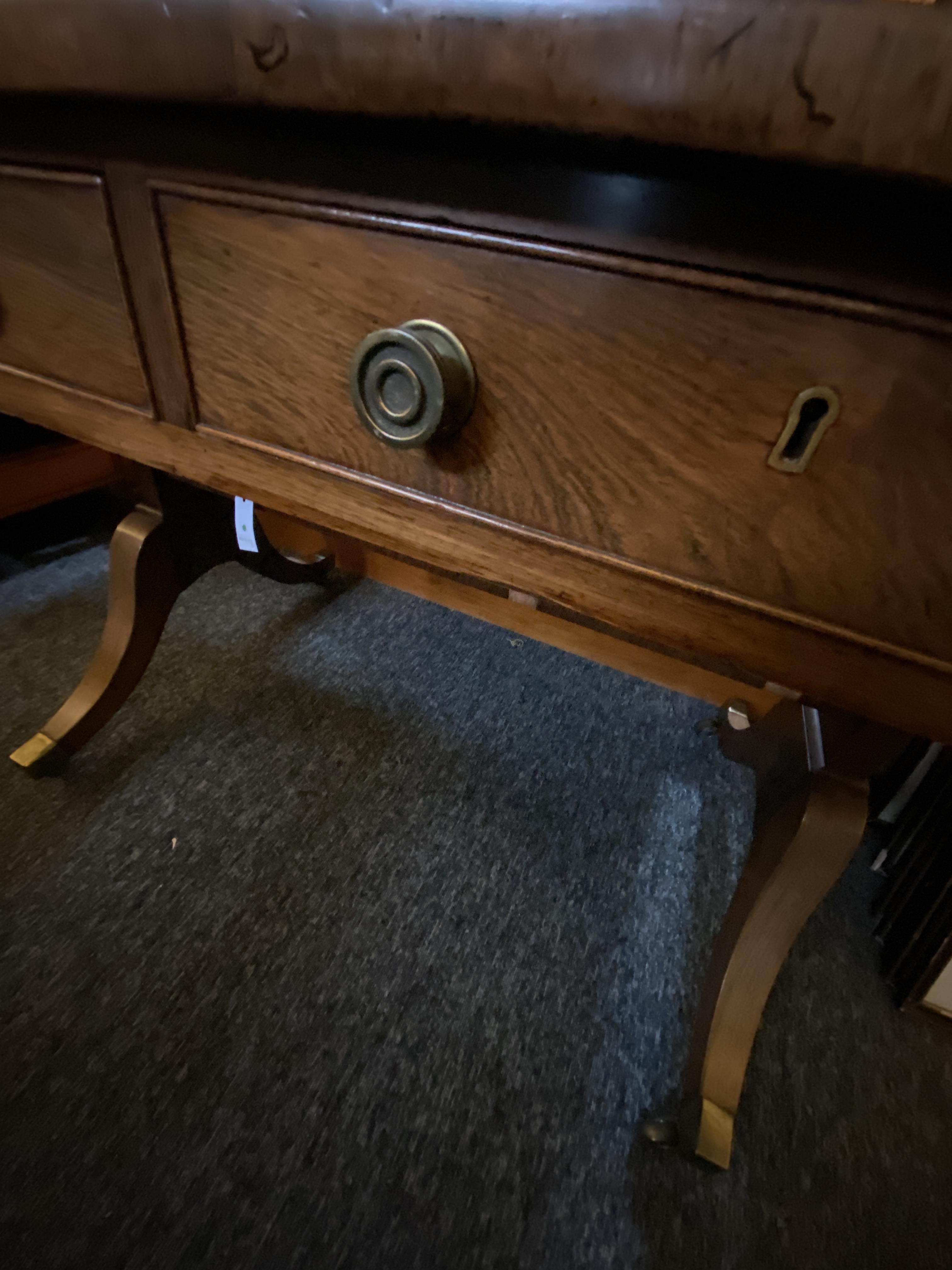A Regency rosewood and satinwood crossbanded sofa table - Image 3 of 5