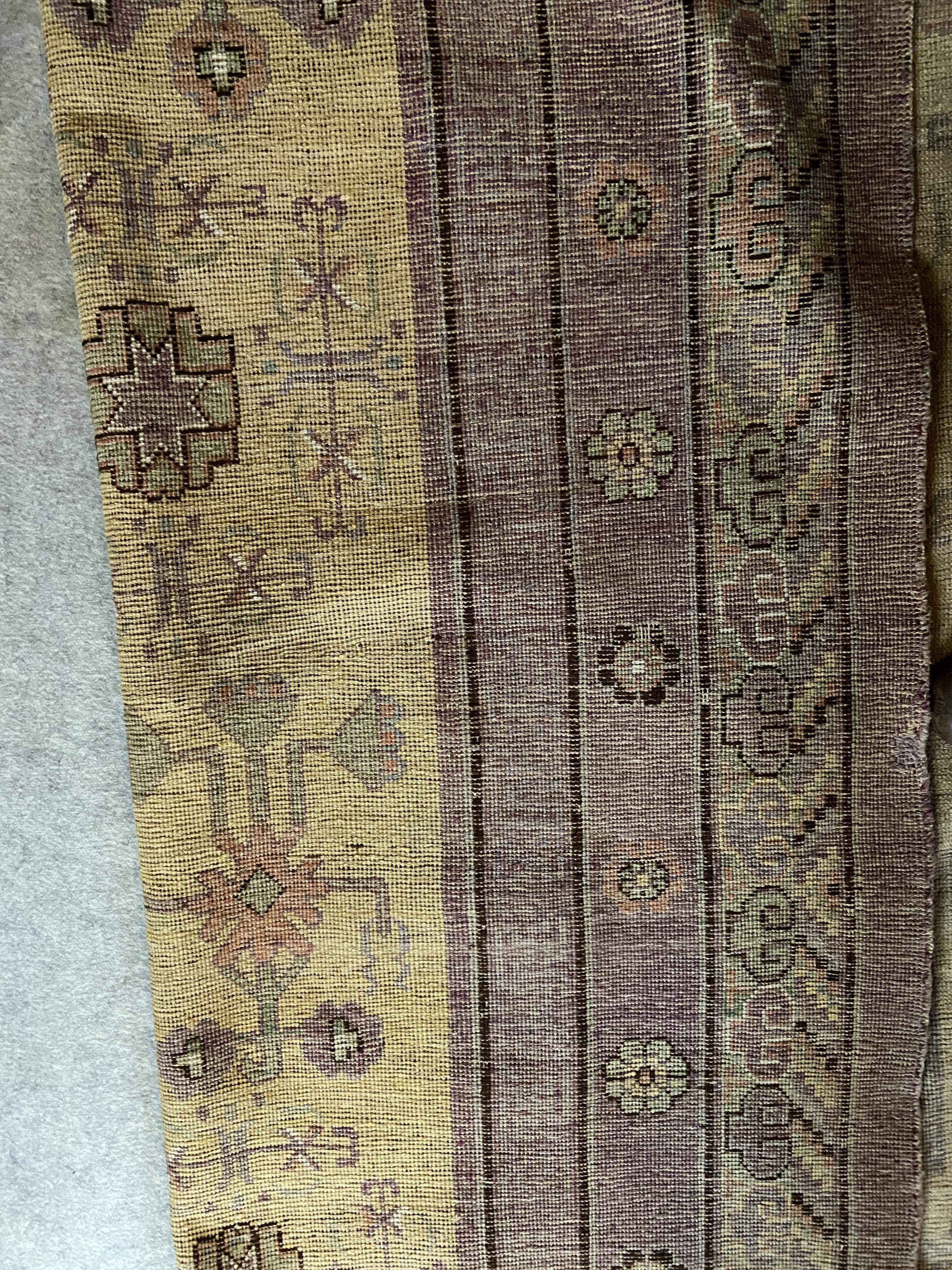 A Chinese Khotan carpet, circa 1920 - Image 22 of 25