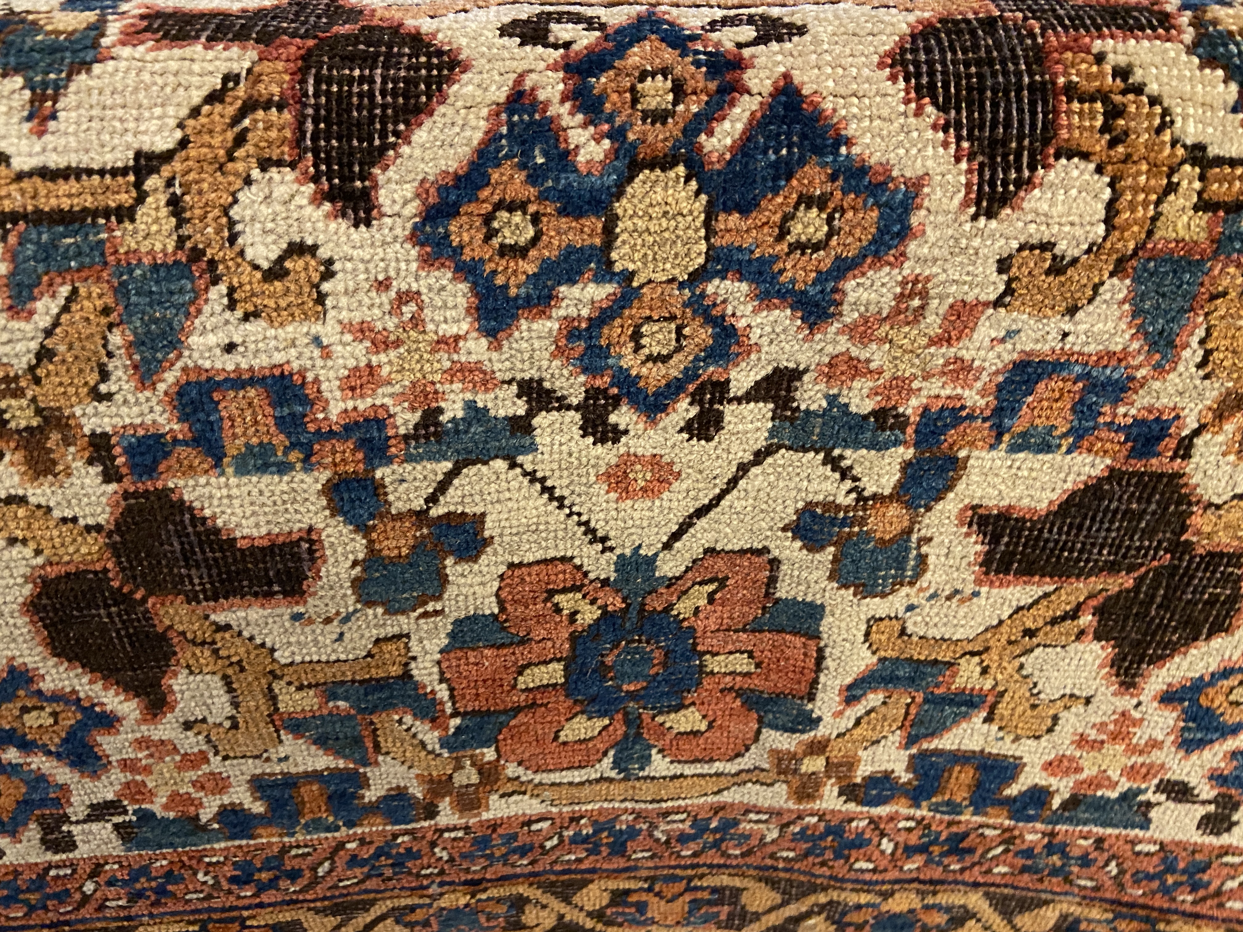 An Afshar rug, Persia, late 19th century - Image 4 of 5