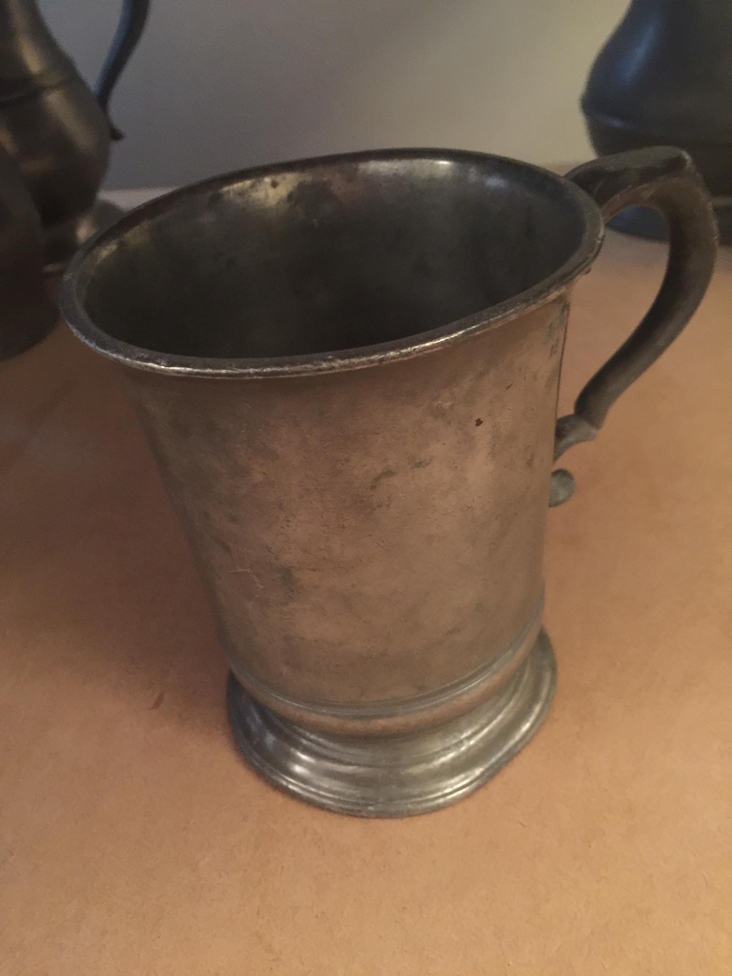 A group of 19th century pewter items - Image 22 of 44