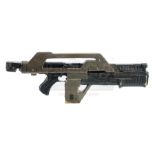 Lot # 7: ALIENS - Vasquez's (Jeanette Goldstein) Screen-Matched Lightweight M-41A Pulse Rifle