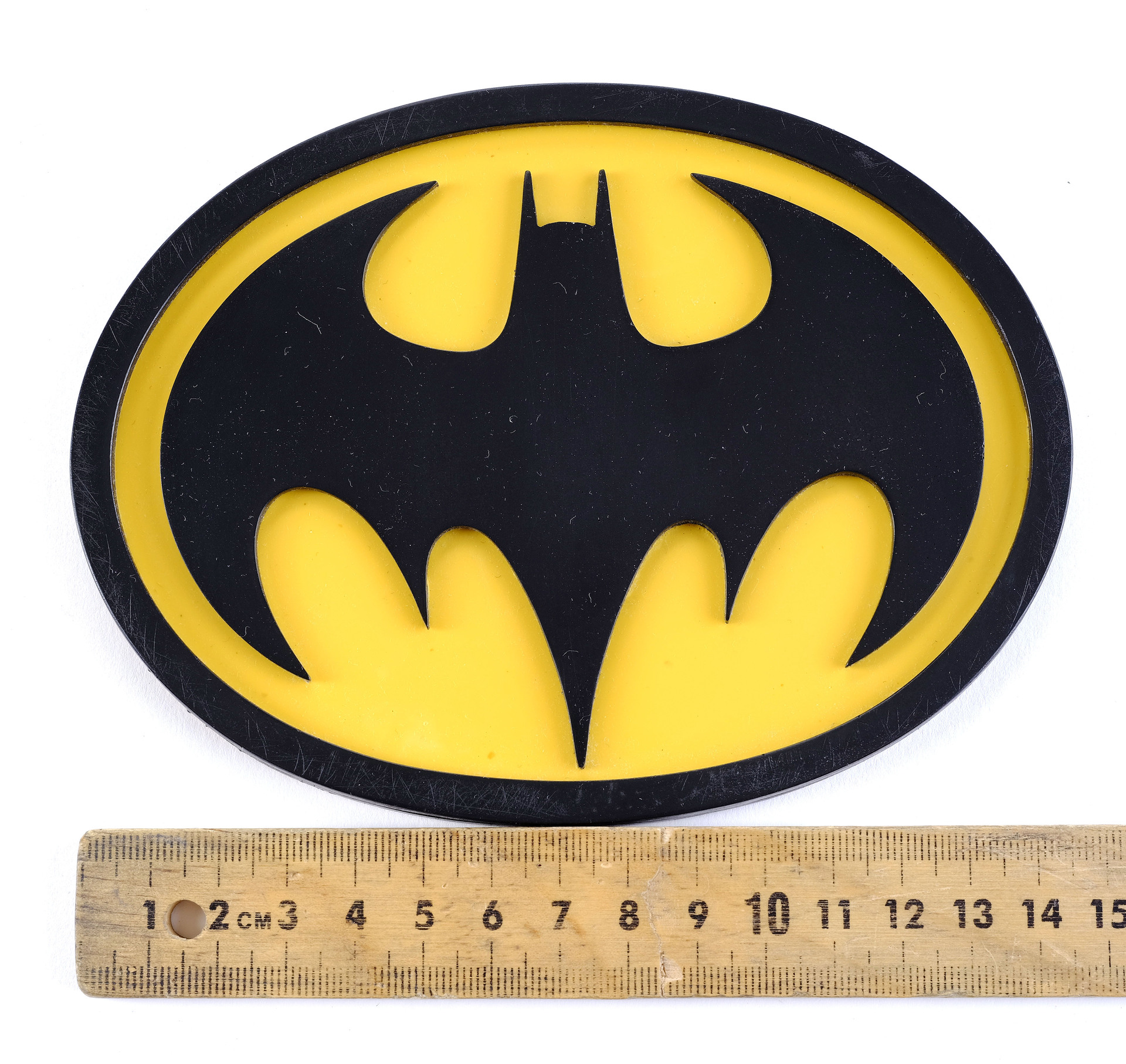 BATMAN RETURNS (1992) - Production-made Batman (Michael Keaton) Chest Emblem - Image 4 of 7