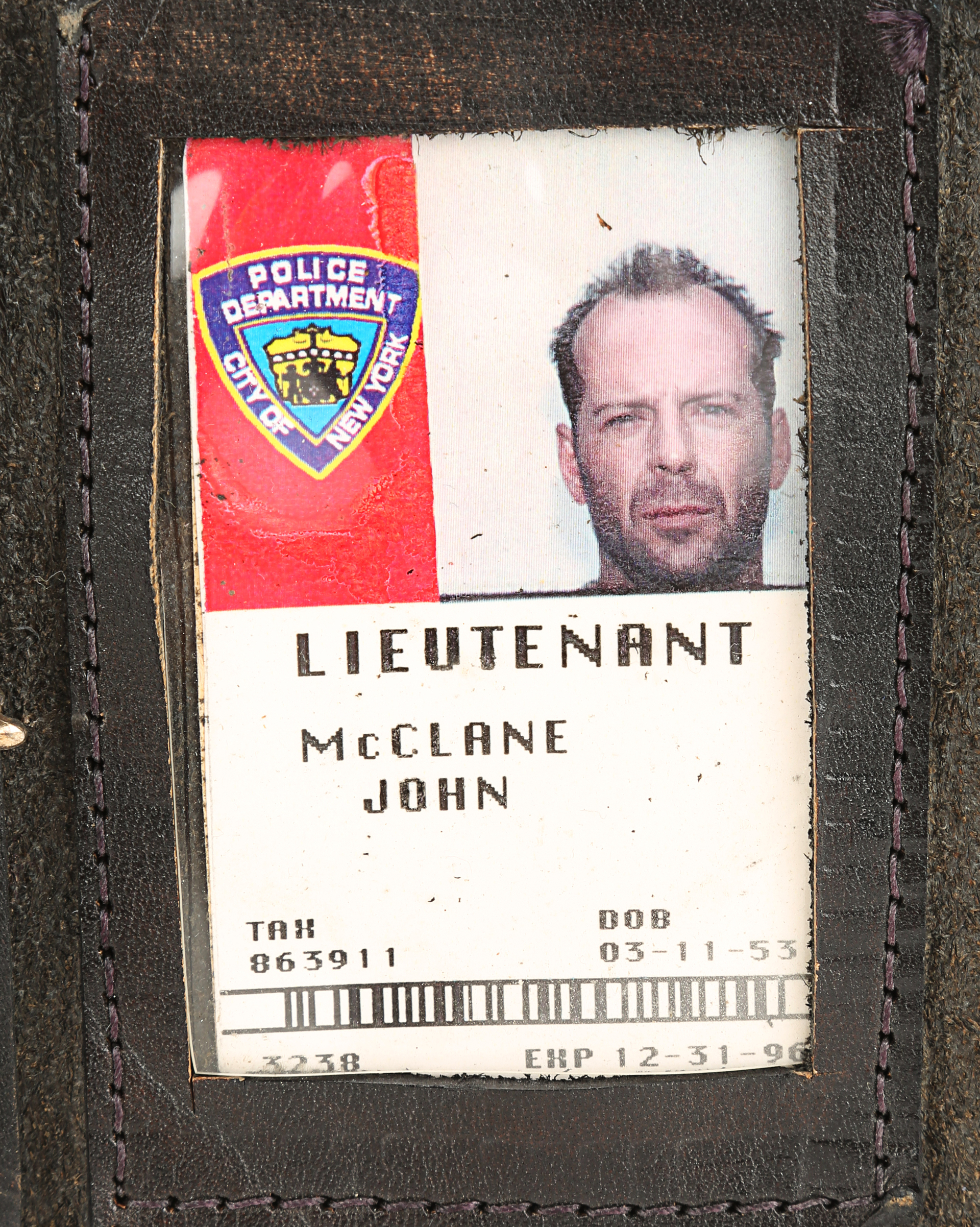 DIE HARD WITH A VENGEANCE (1995) - John McClane (Bruce Willis) Police Badge and Photo ID - Image 3 of 7