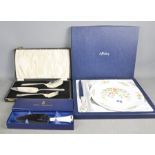 An Aynsley boxed cake stand and knife, together with a Royal Worcester boxed cake slice and an